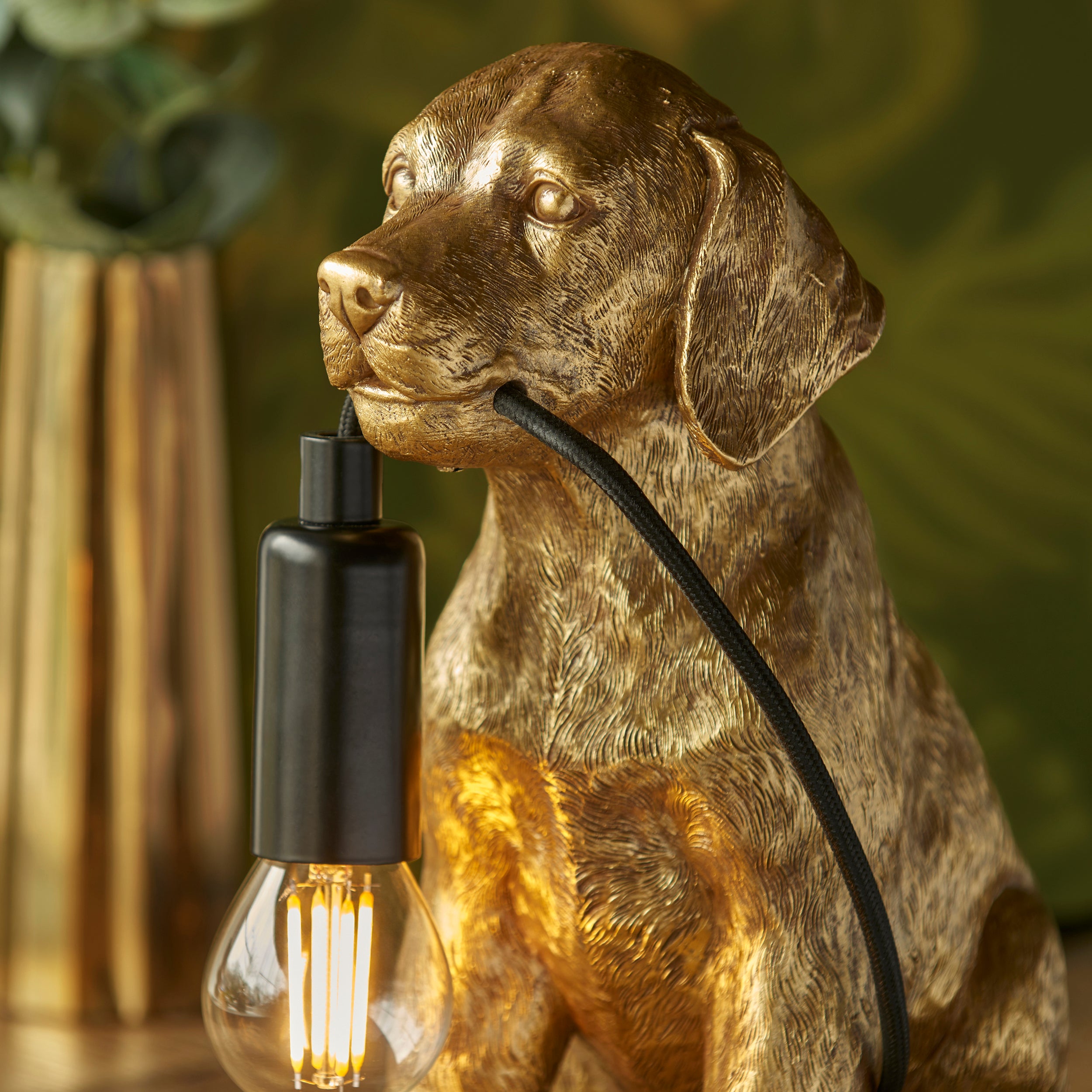 Labrador Puppy Gold Dog Table Lamp