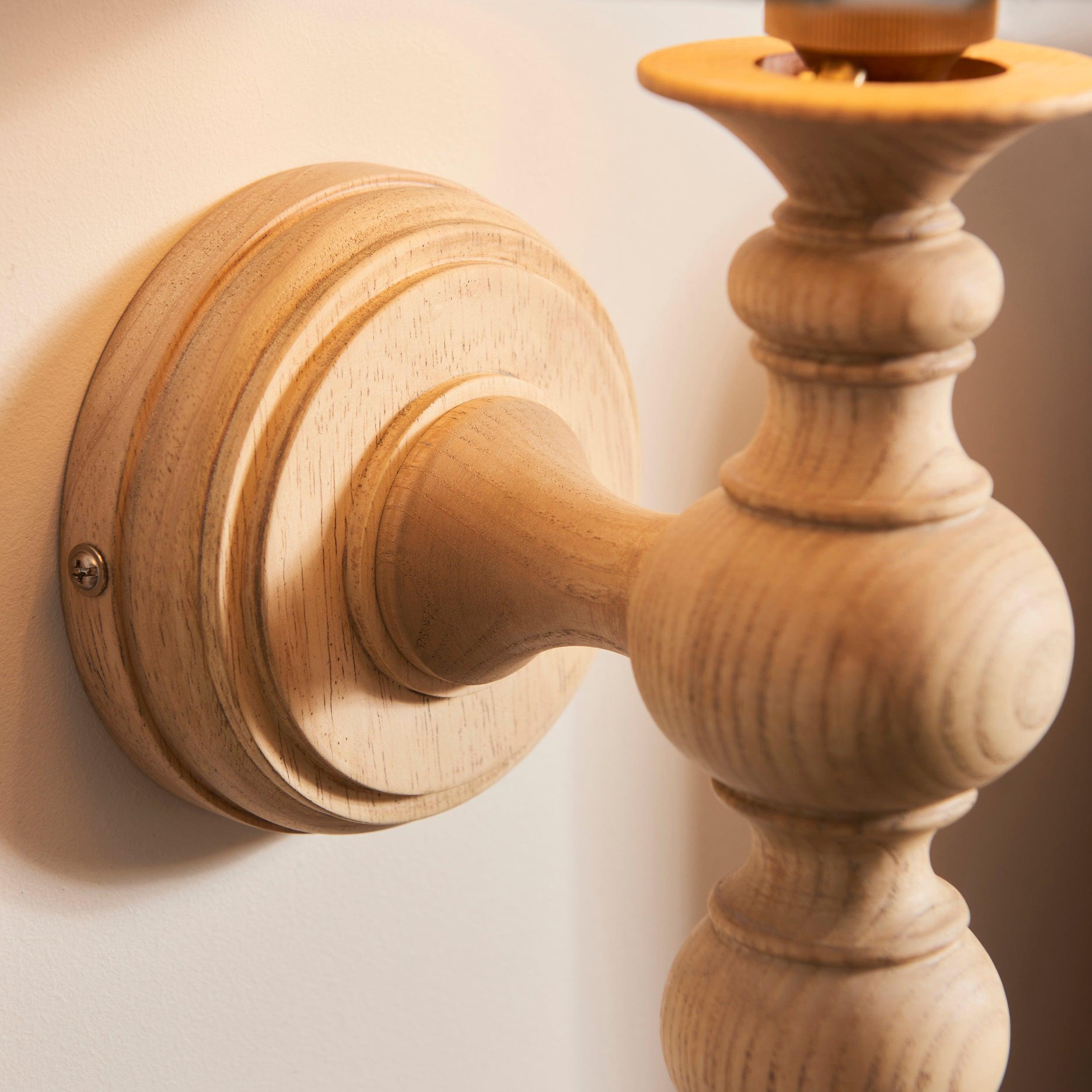 Bibury Wooden Wall Light Fitting
