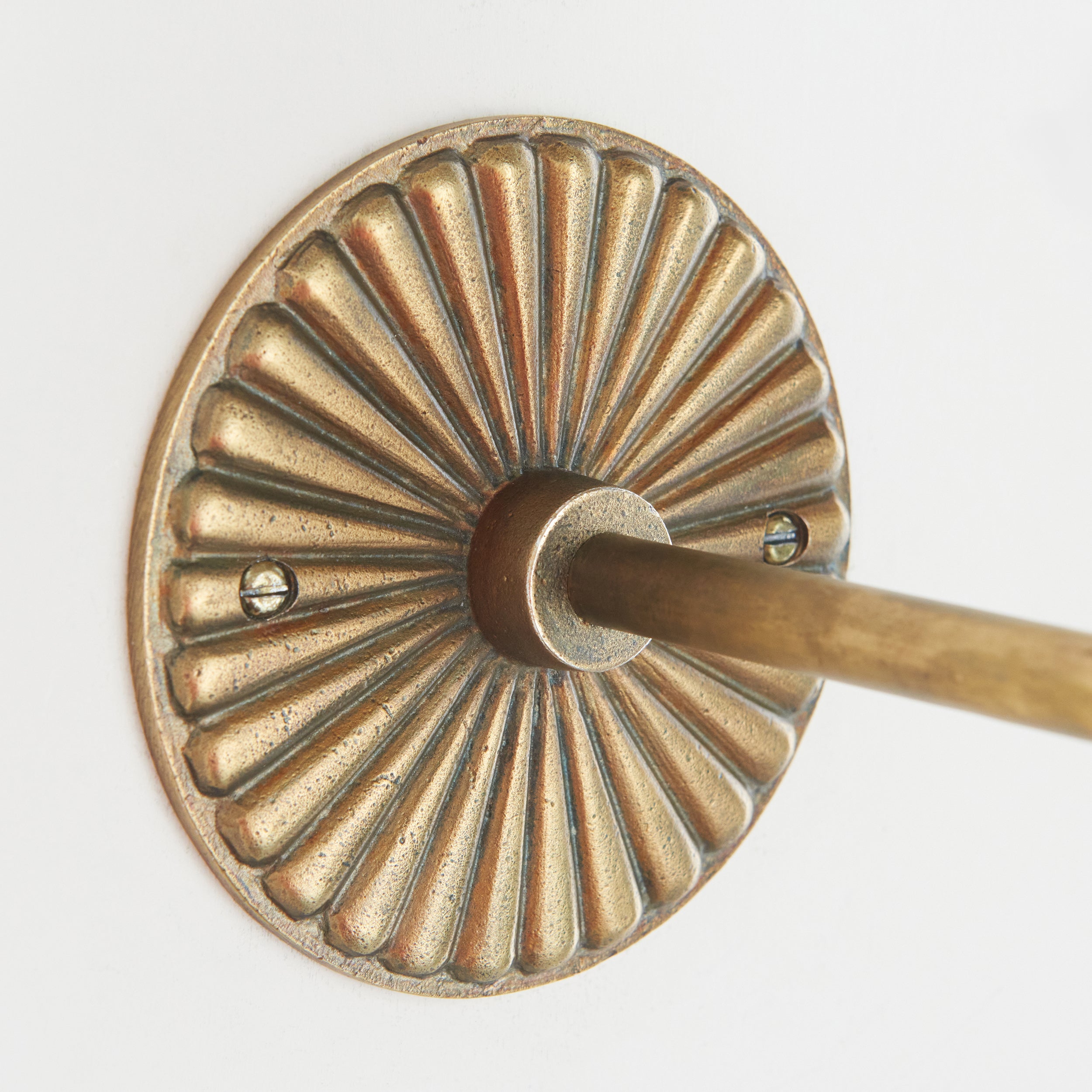 Dahlia Angle Brass Patina Wall Fitting