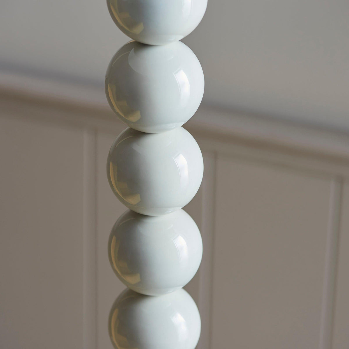 Higgledy Almond White Floor Lamp Base-OB-180926