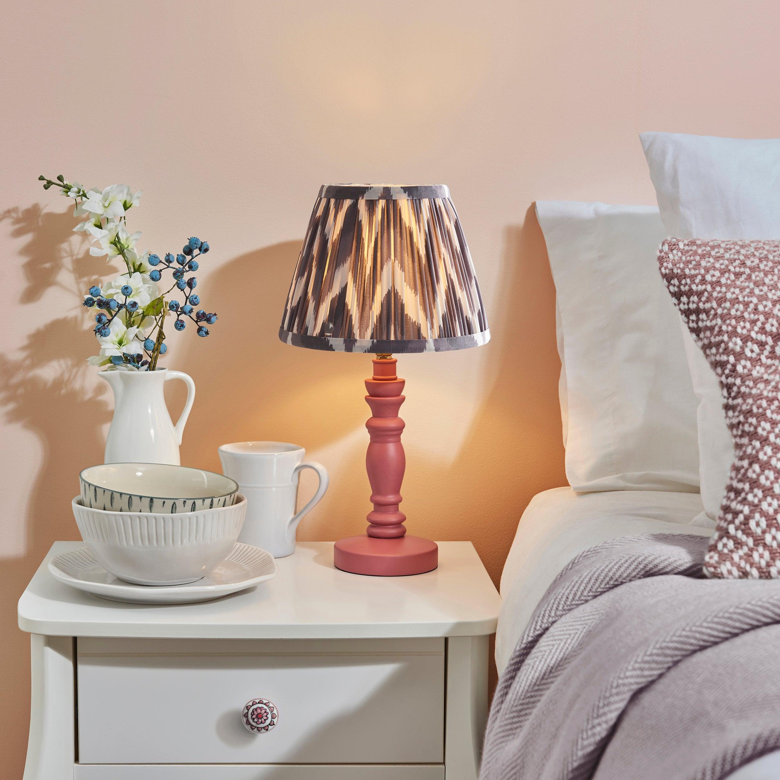 Bibury Pink Table Lamp & Zigzag 20cm Pearl Grey Shade