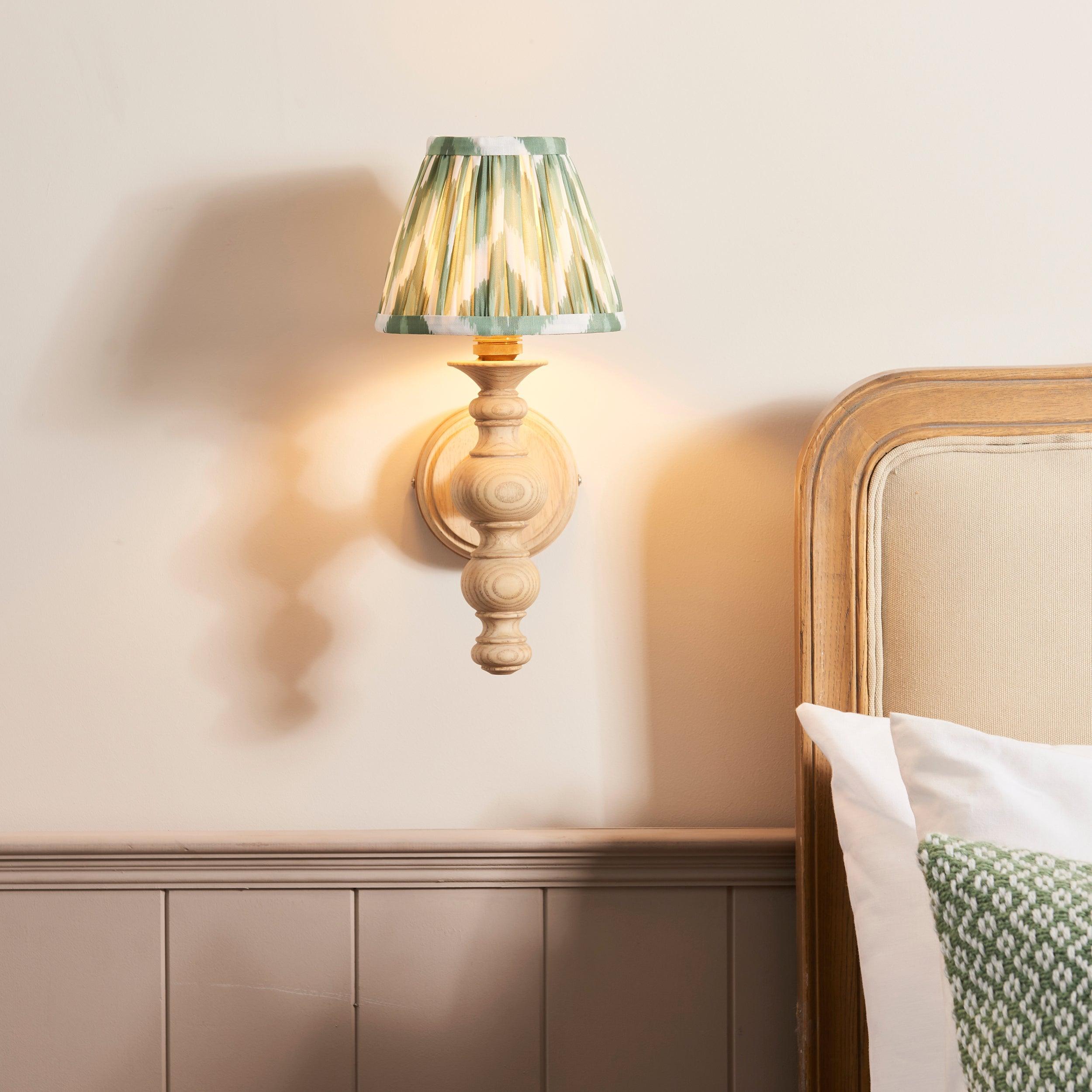 Bibury Wooden Wall Light & Zigzag 16cm Cotswold Green Shade