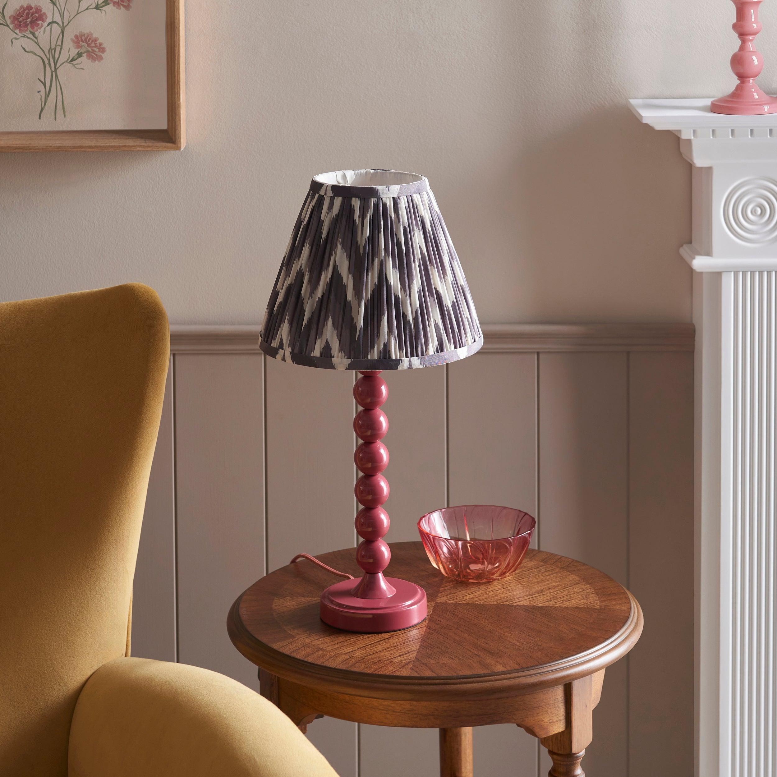 Higgledy Pink Table Lamp & Zigzag 25cm Pearl Grey Shade