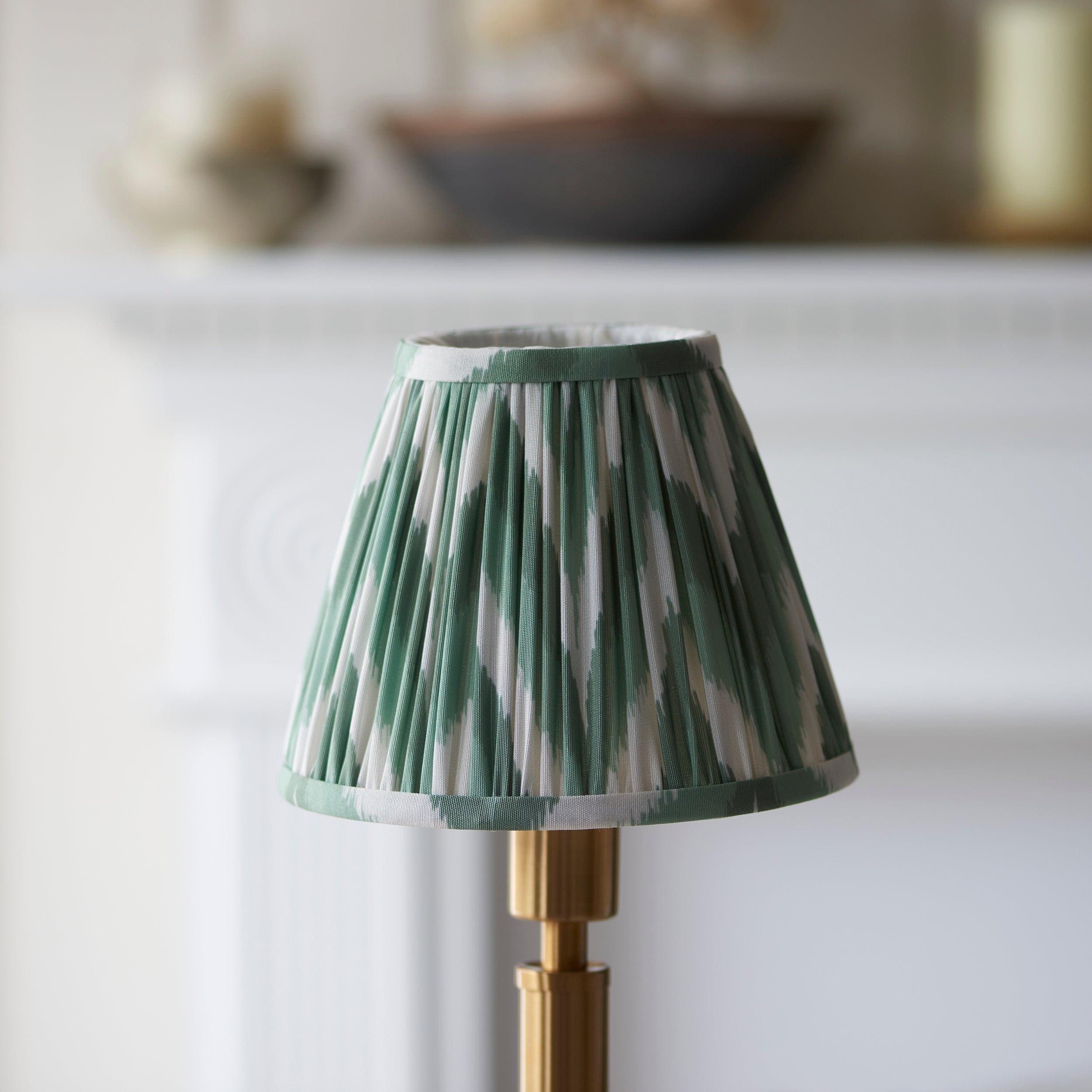 Upton Rechargeable Table Lamp & Zigzag 16cm Cotswold Green Shade