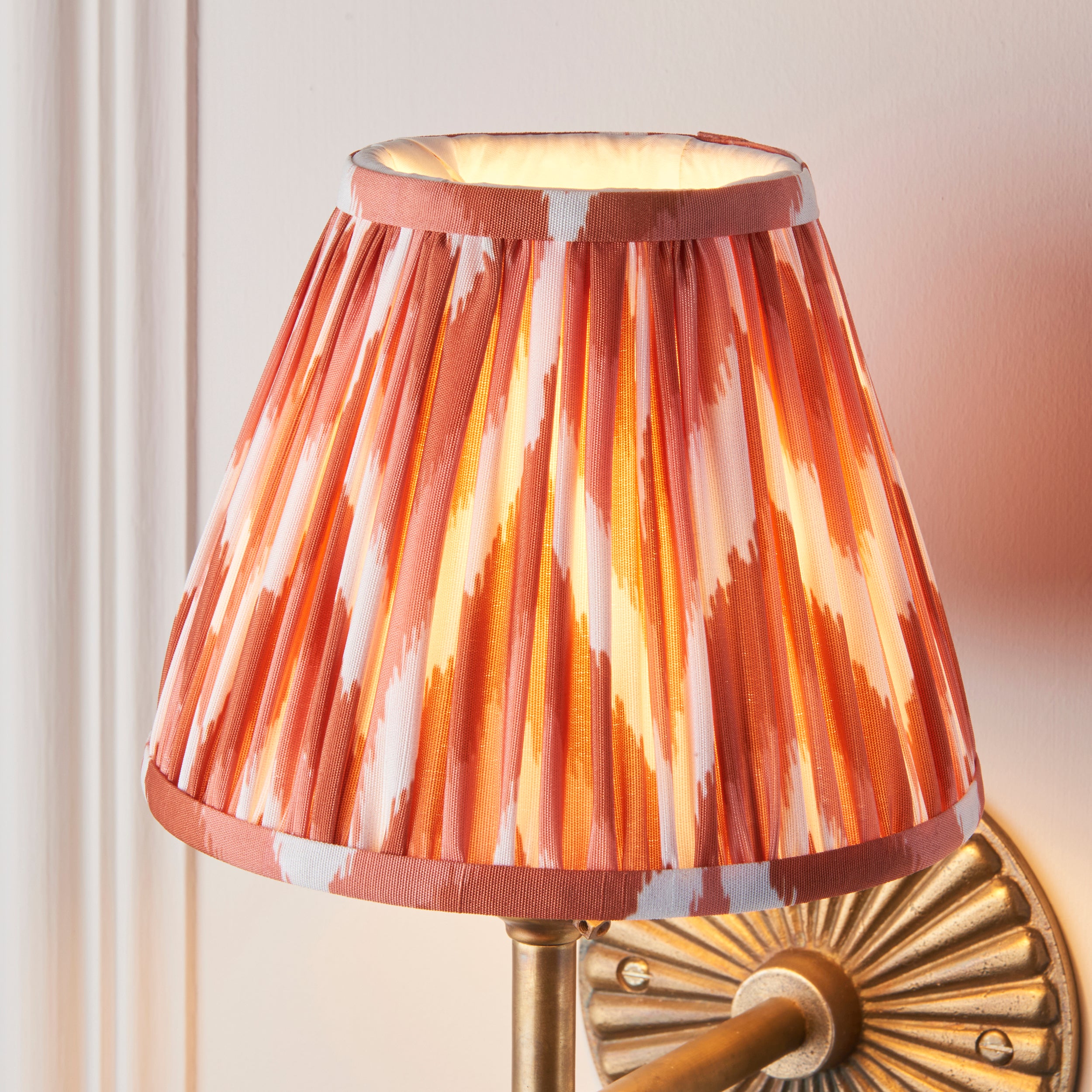 Dahlia Angle Brass Patina & Orange Zigzag 16cm Shade