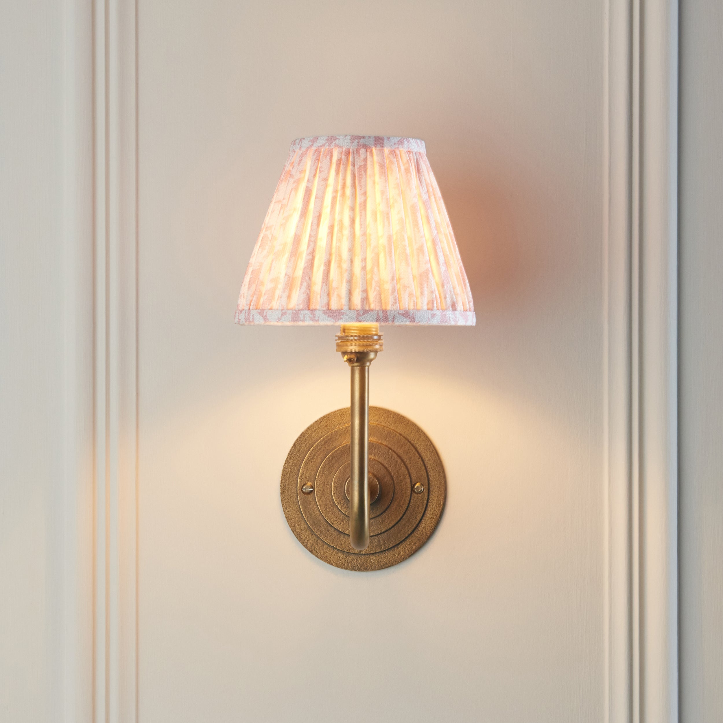Halo Swan Brass Wall Light & Peachy Keen Leaf 16cm Shade