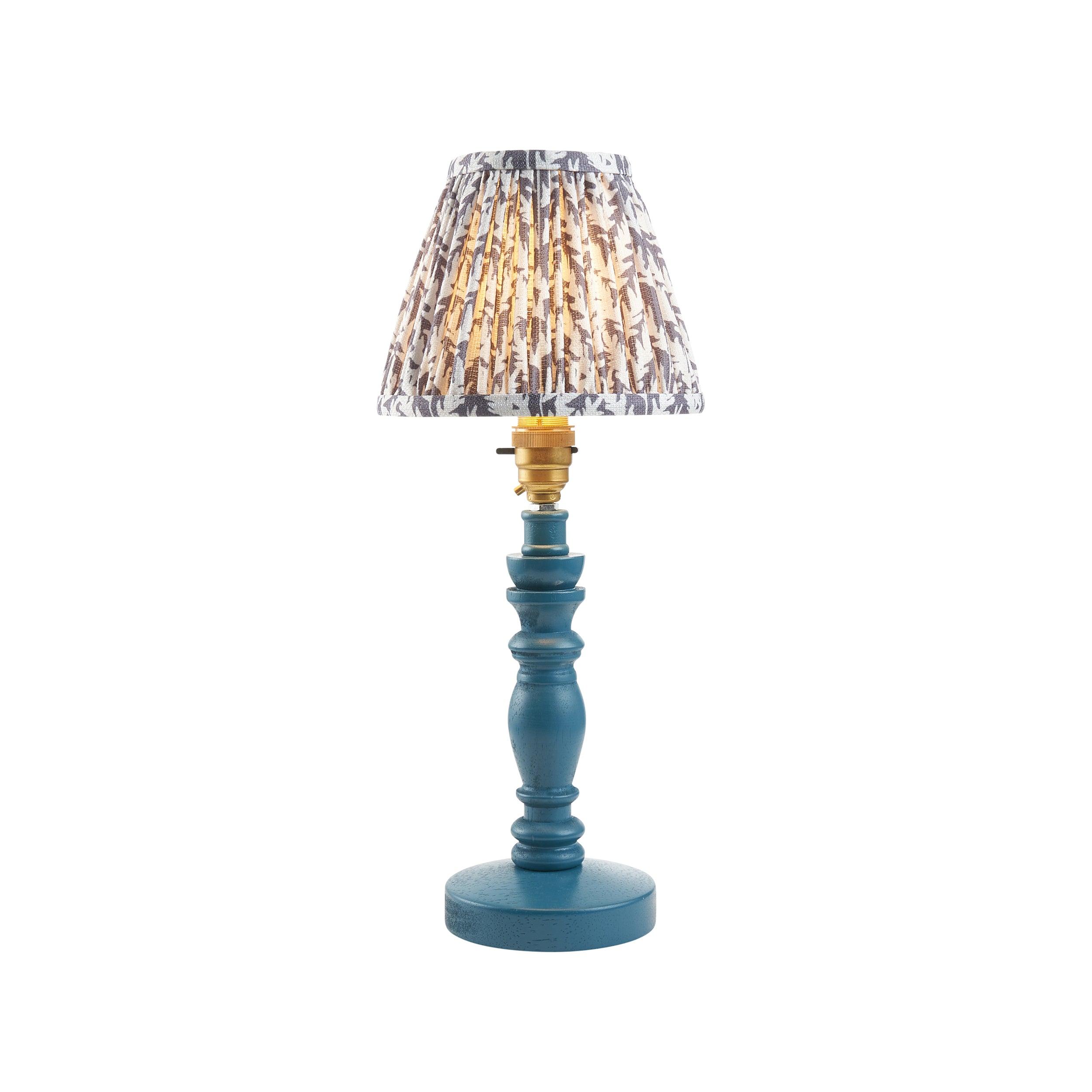 Bibury Blue Table Lamp & Leaf 16cm Pearl Grey Shade