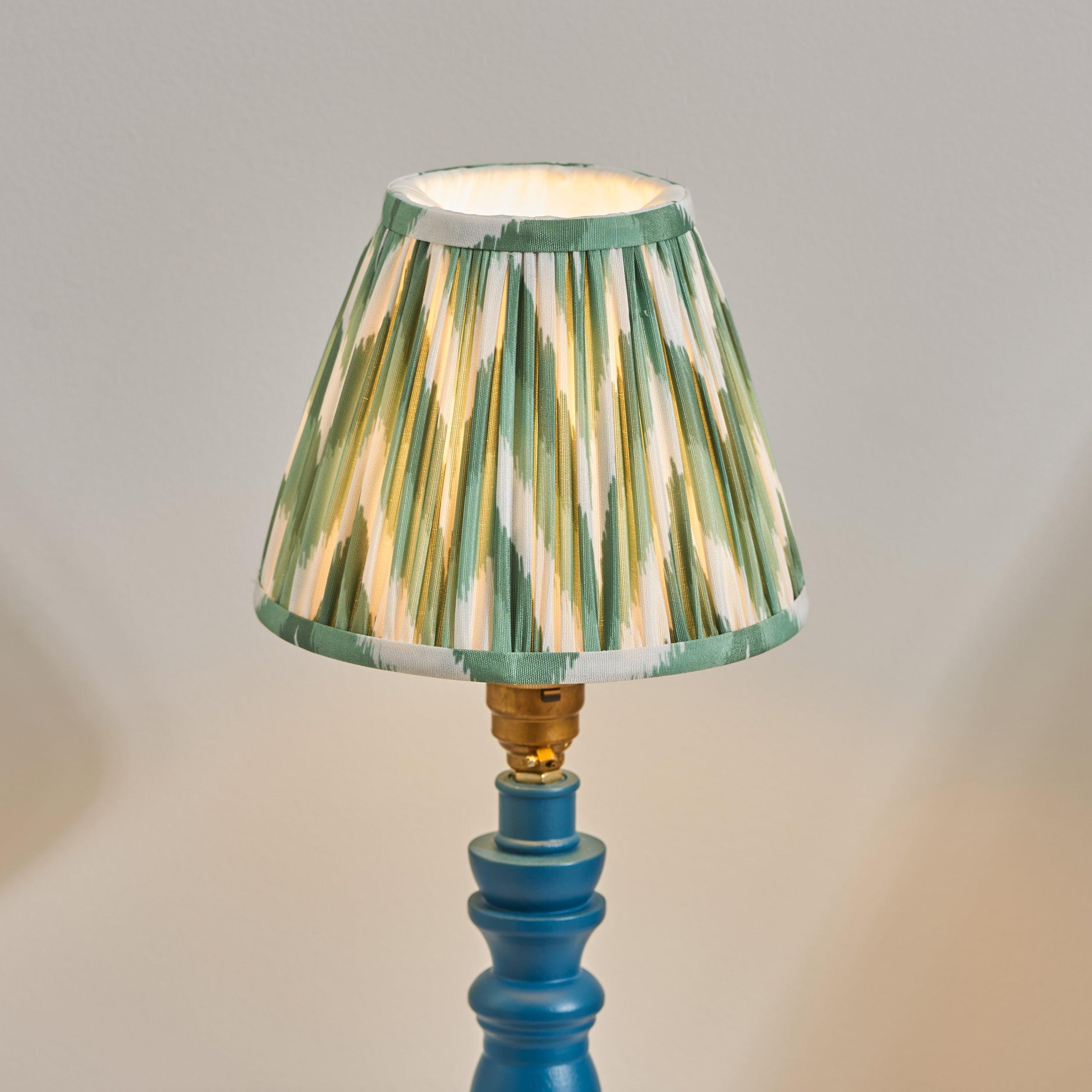 Bibury Blue Table Lamp & Zigzag 16cm Cotswold Green Shade