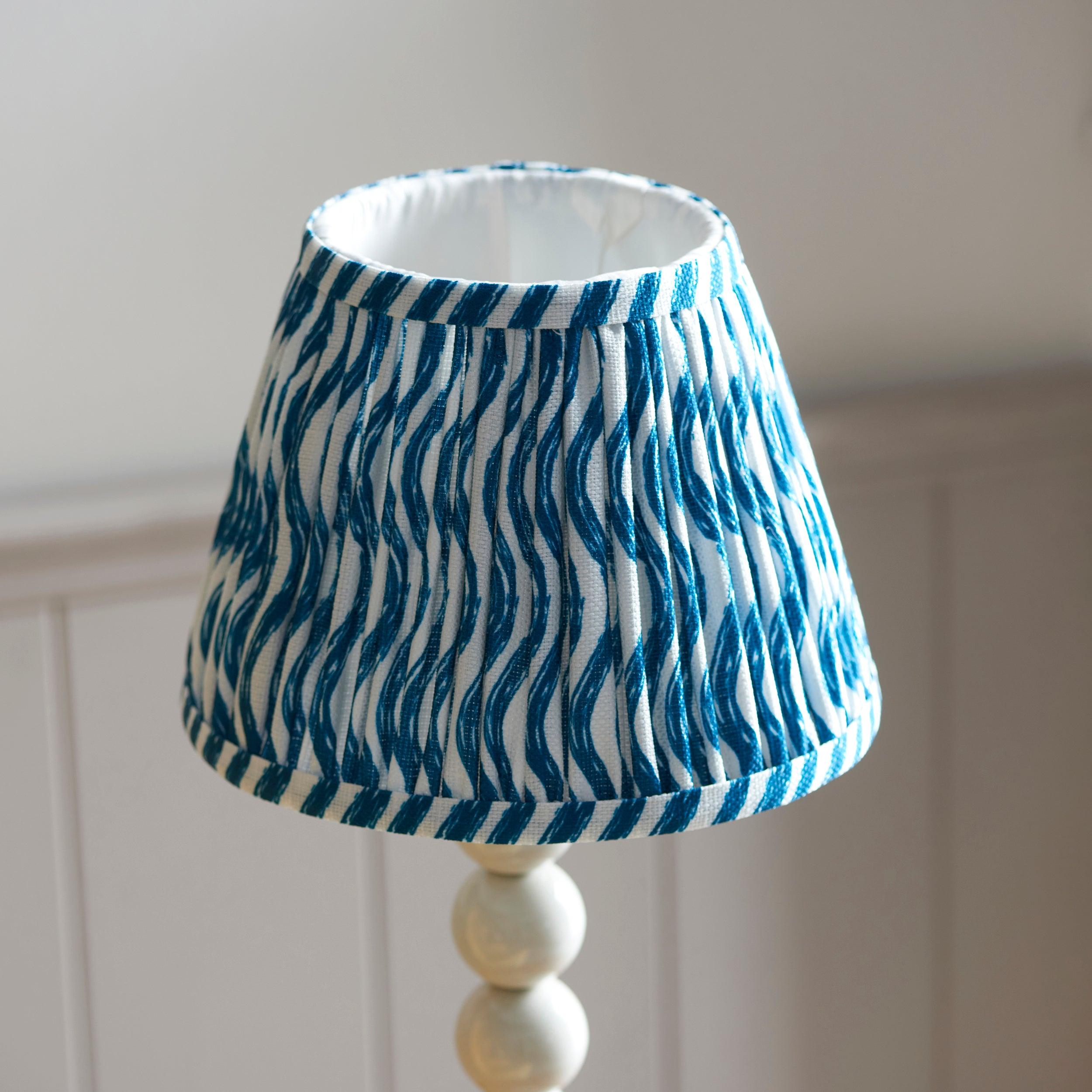 Higgledy White Table Lamp & Ripple 20cm Marlin Blue Shade