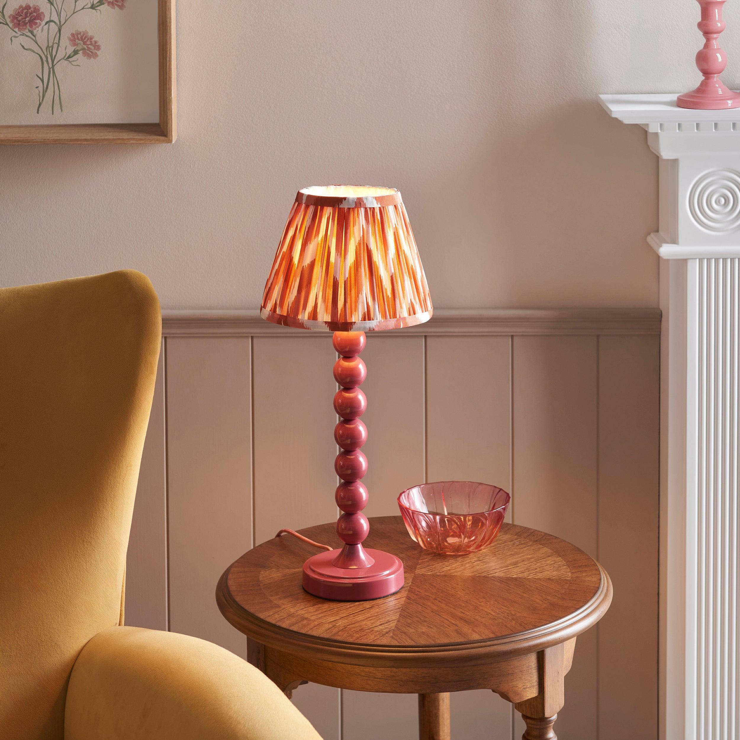 Higgledy Pink Table Lamp & Zigzag 20cm Apricot Orange Shade