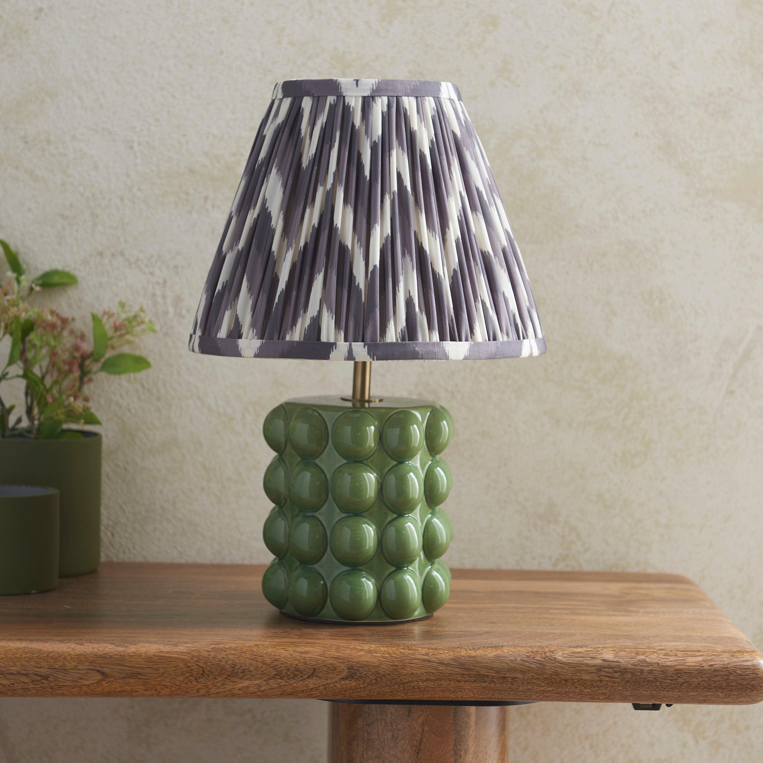 Bobble Ceramic Table & Zigzag 25cm Pearl Grey Shade