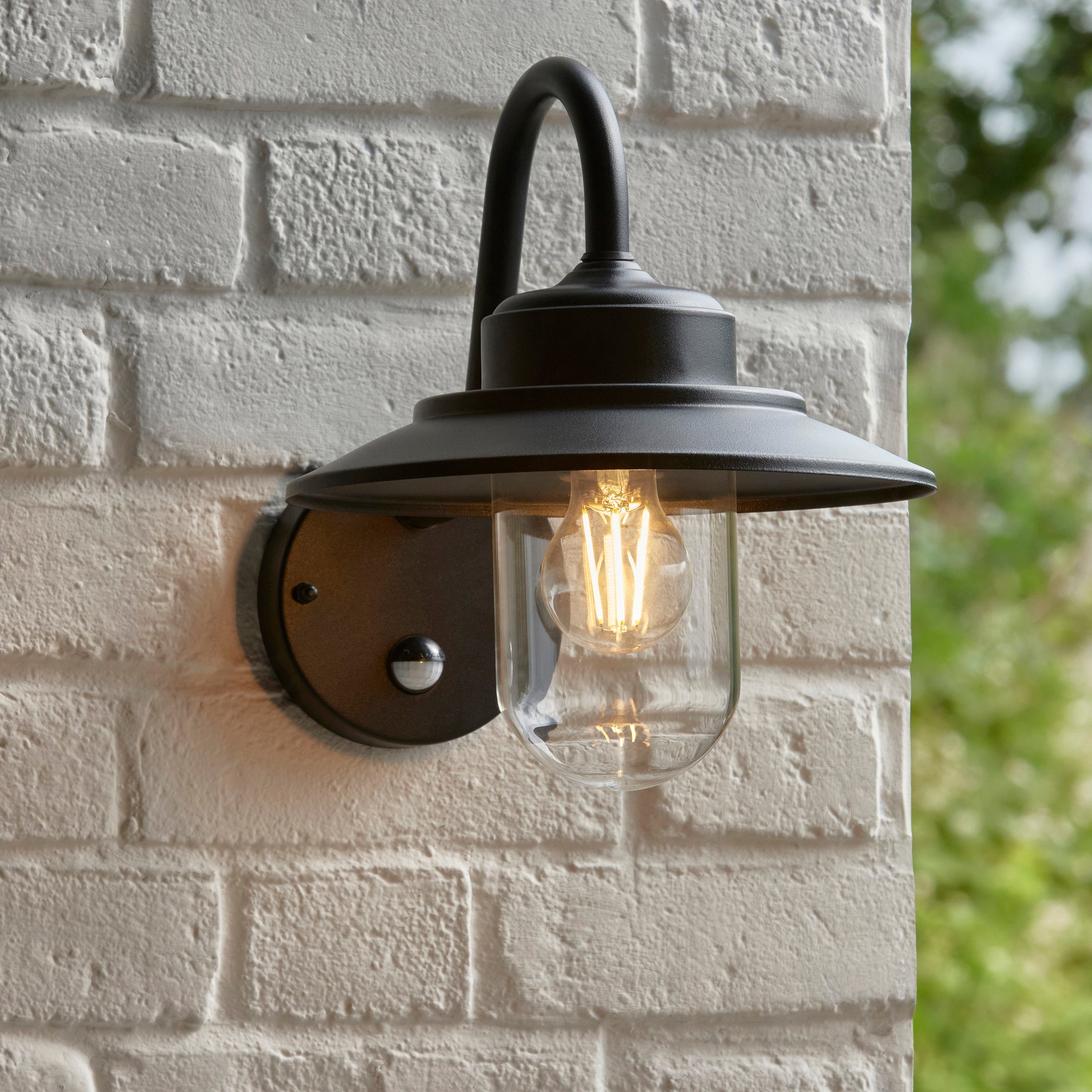 Thornton PIR Black Outdoor Wall Light - IP44-OPEN-BOX-50-290626