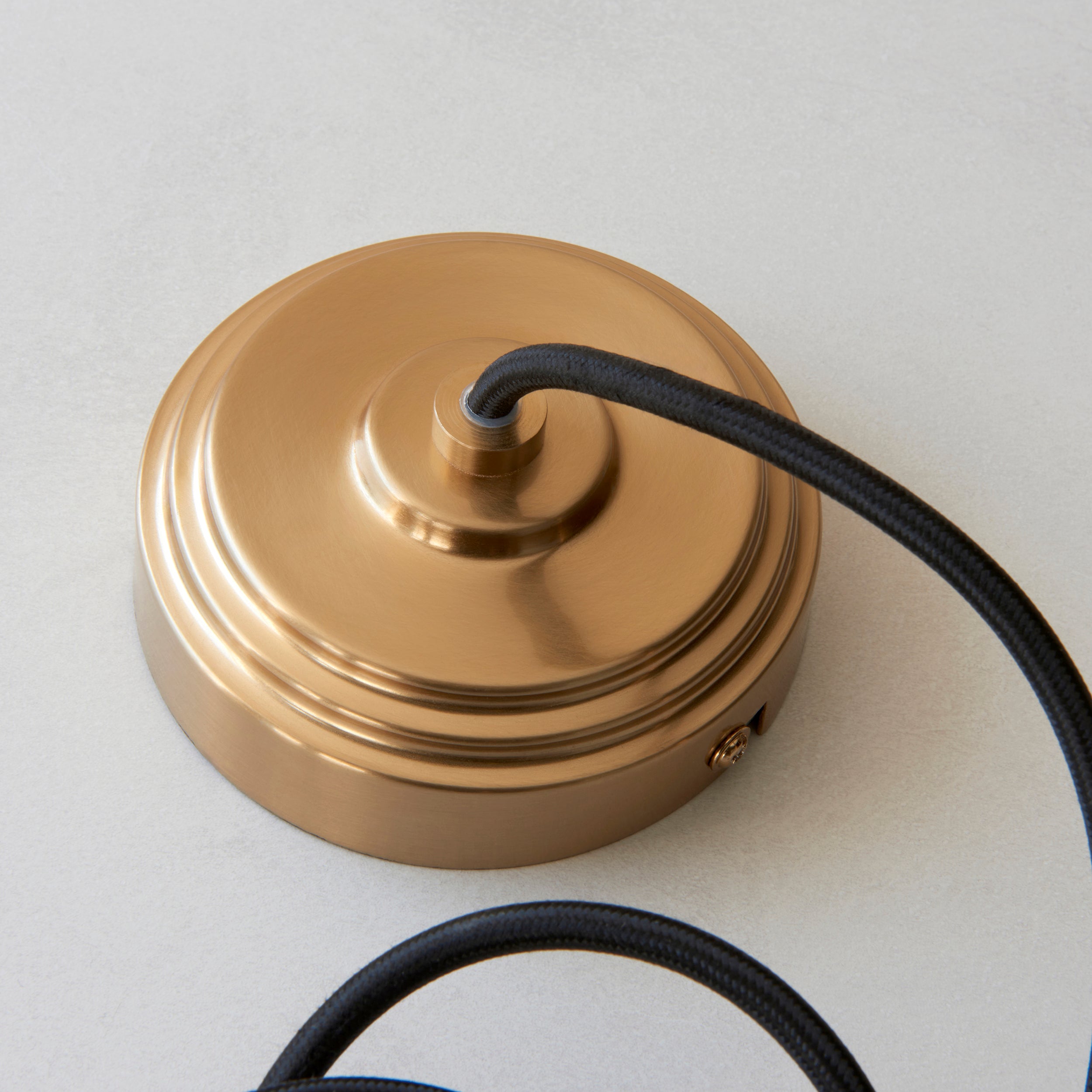 Eltham & Carnation Glass Pendant - Black Braided Cable