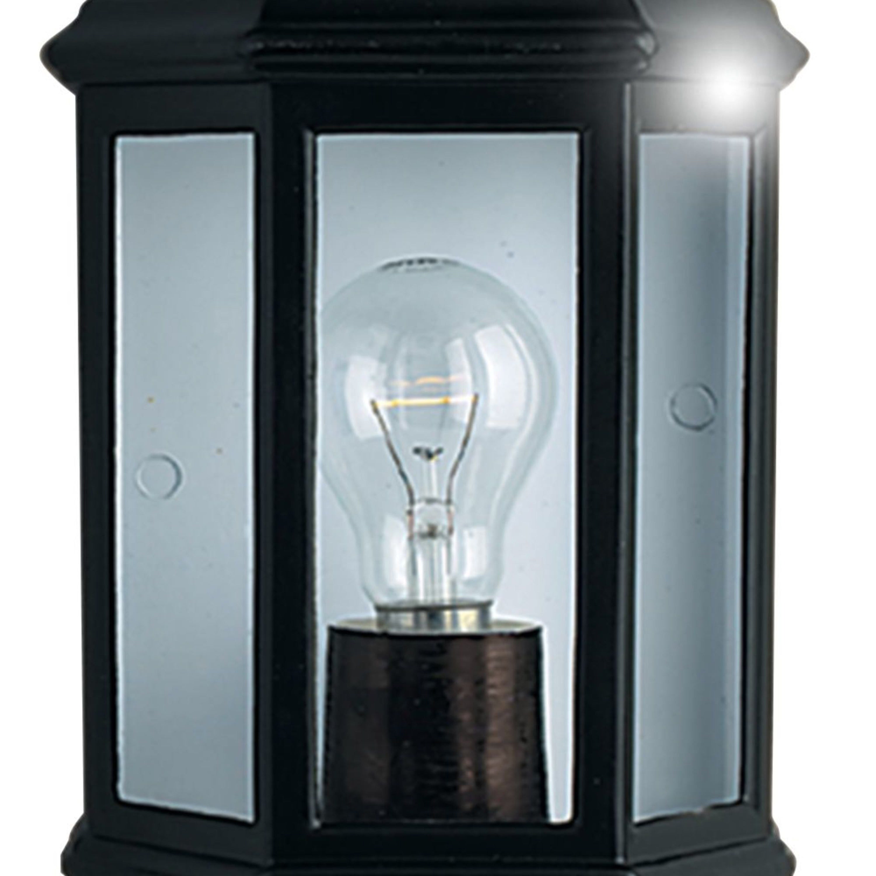 Searchlight Maine Black Outdoor Wall Light - IP44