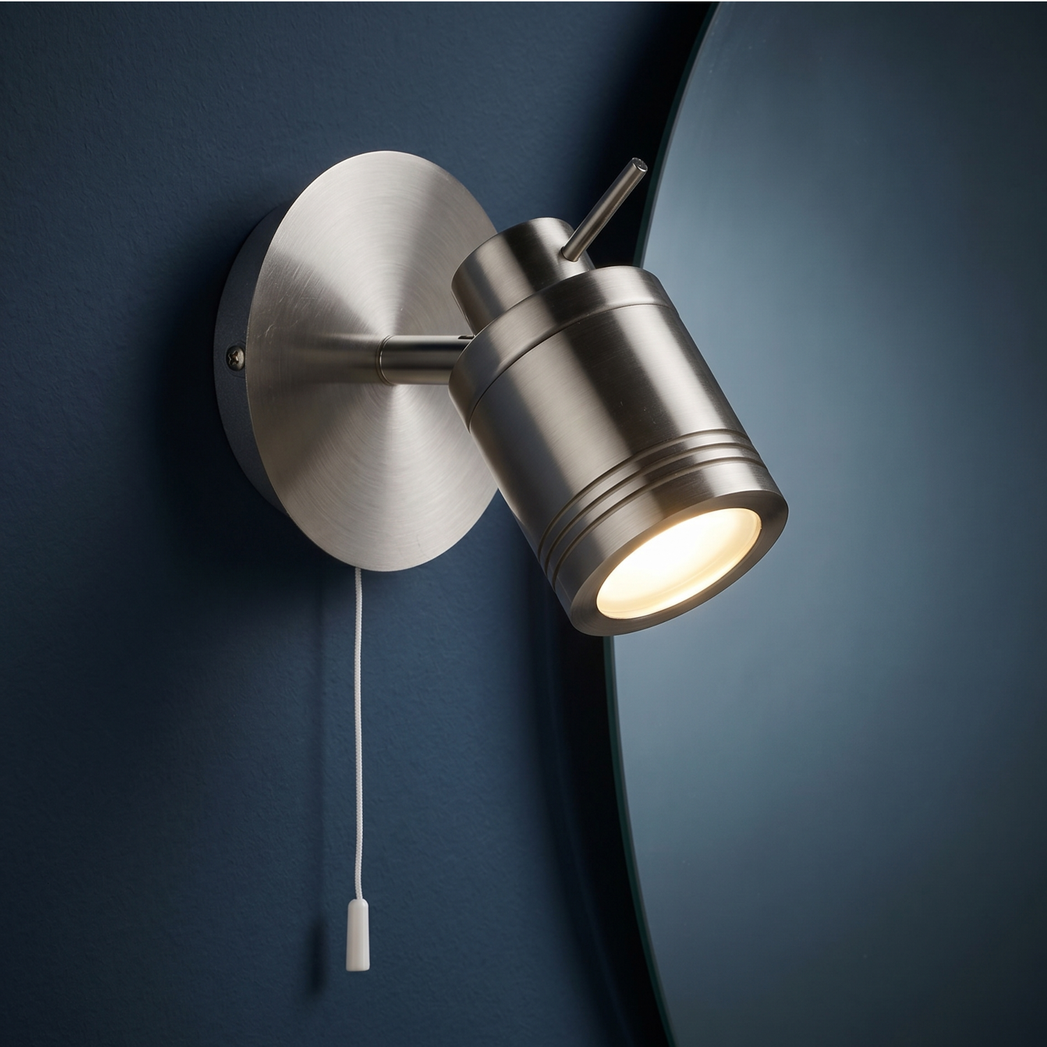 Samson Silver Adjustable Bathroom Wall Spotlight - Pull Switch