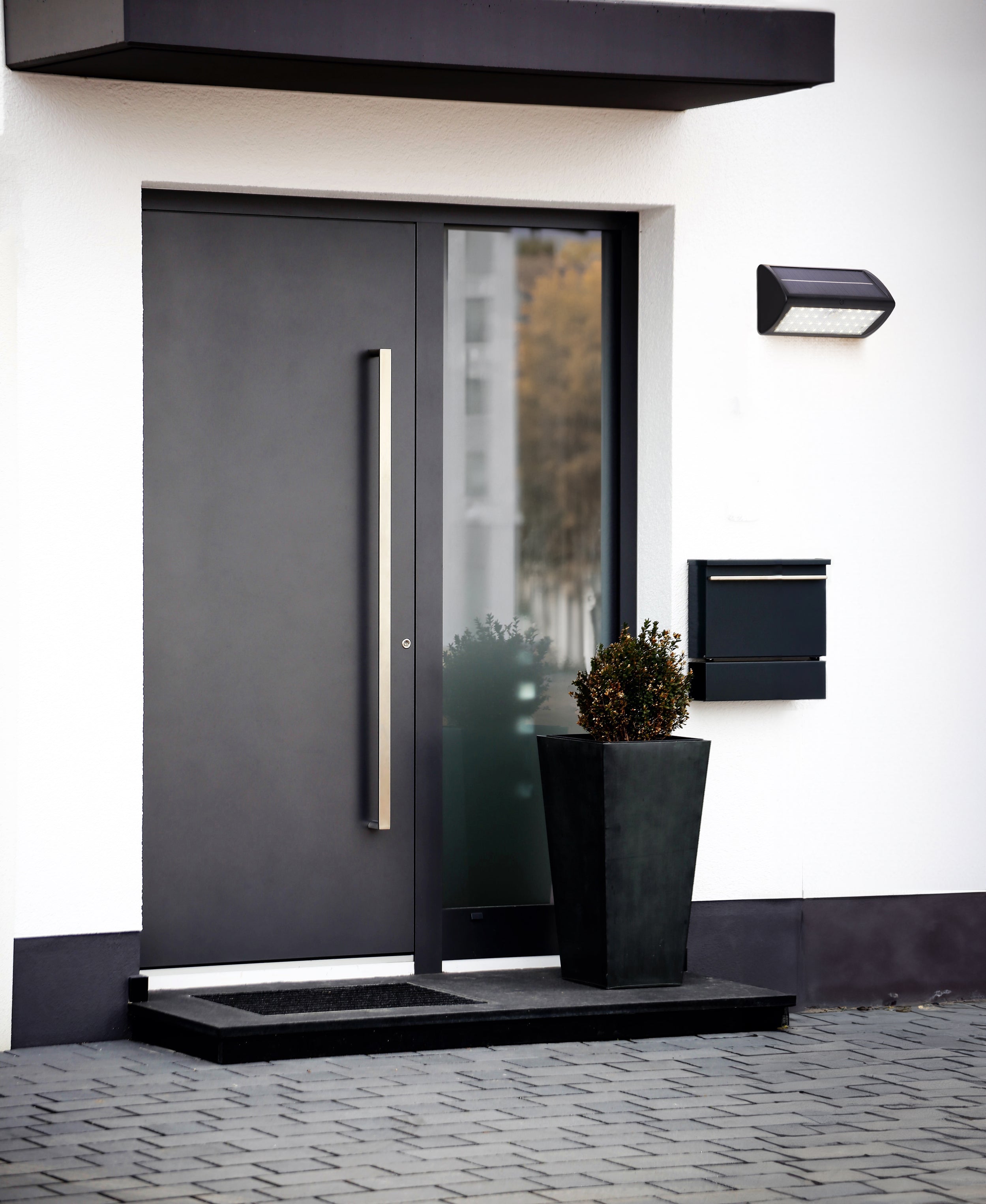 Searchlight Solar Light Grey LED PIR Outdoor Wall Light