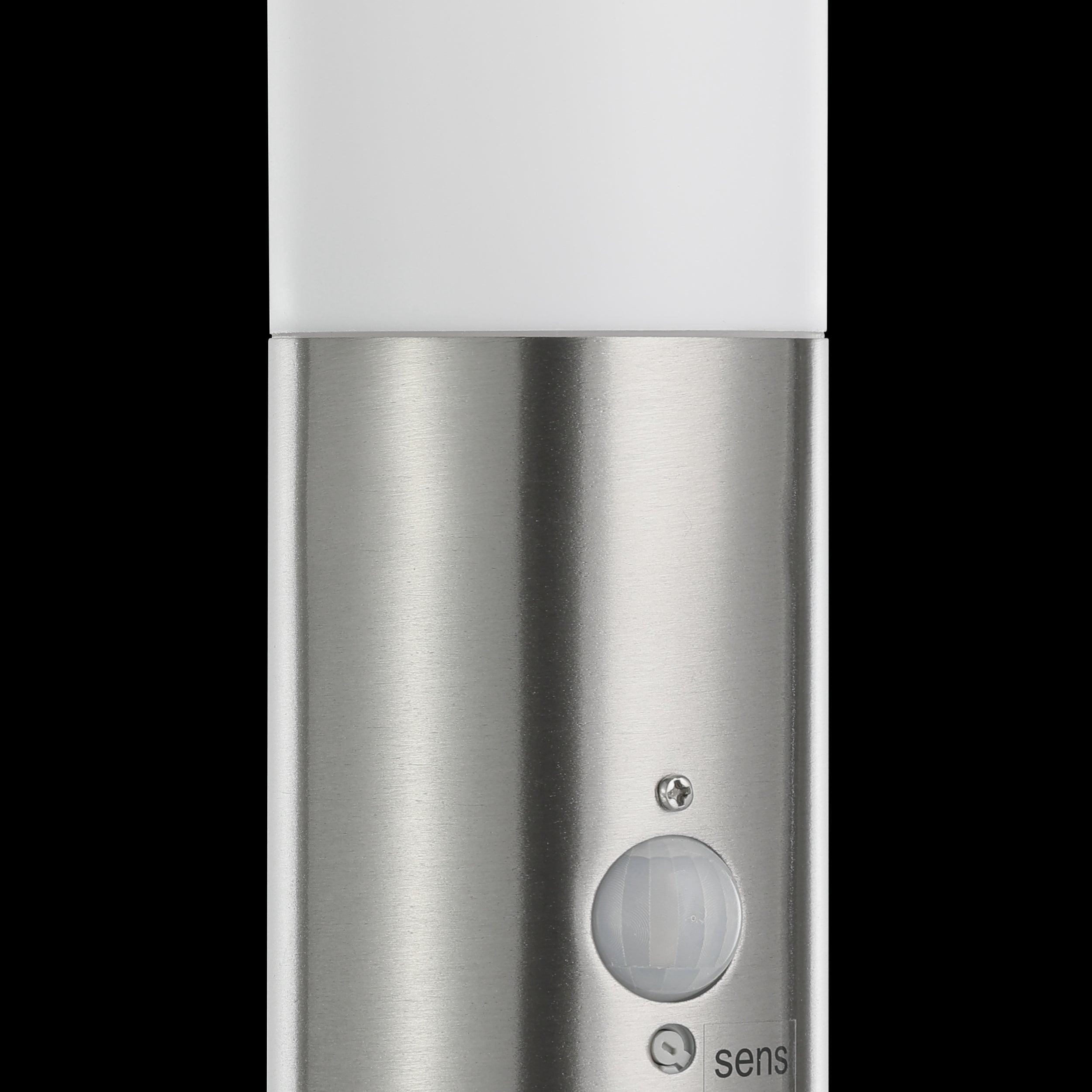 eglo helsinki stainless steel ip44 bollard with pir sensor 110cm Hallway Lighting Close up