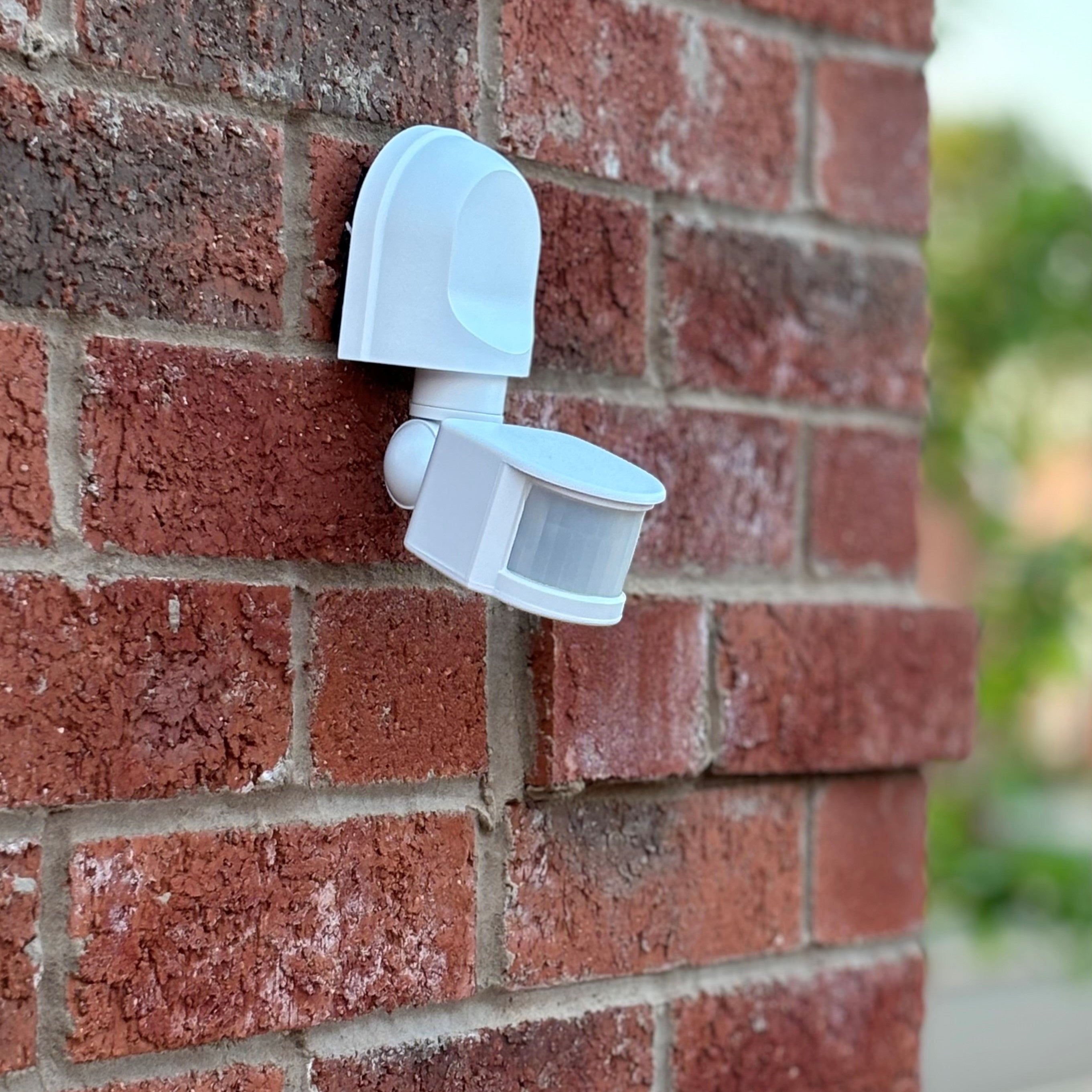 Lutec Patrol PIR Motion Sensor – White