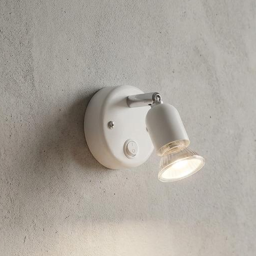 Oaks Bas White Single Switched Spotlight