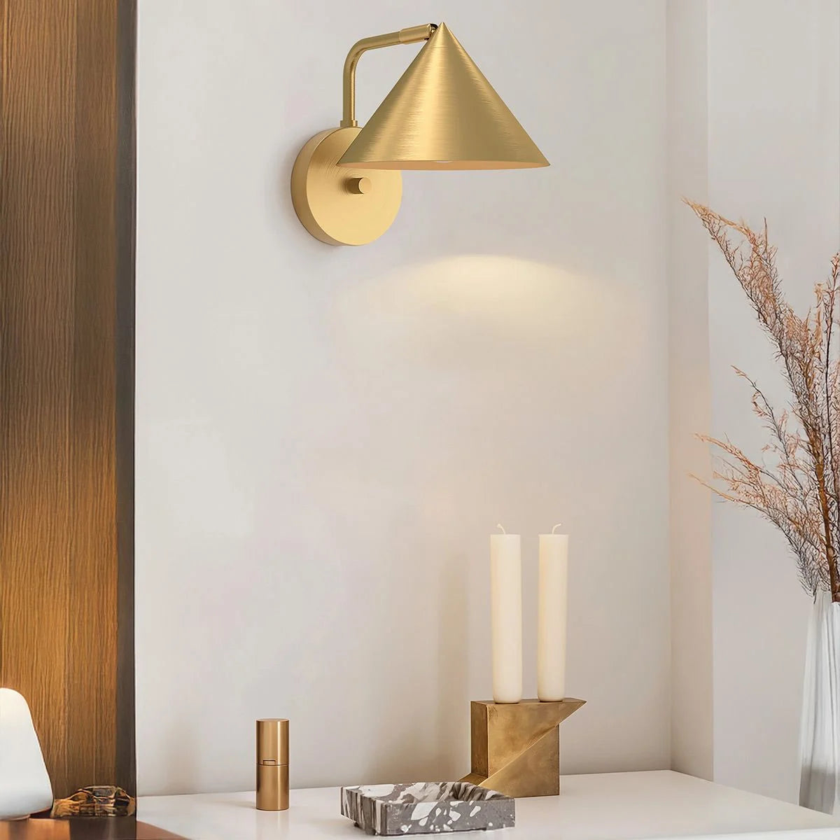 Alora Mood Remyck Gold Wall Light