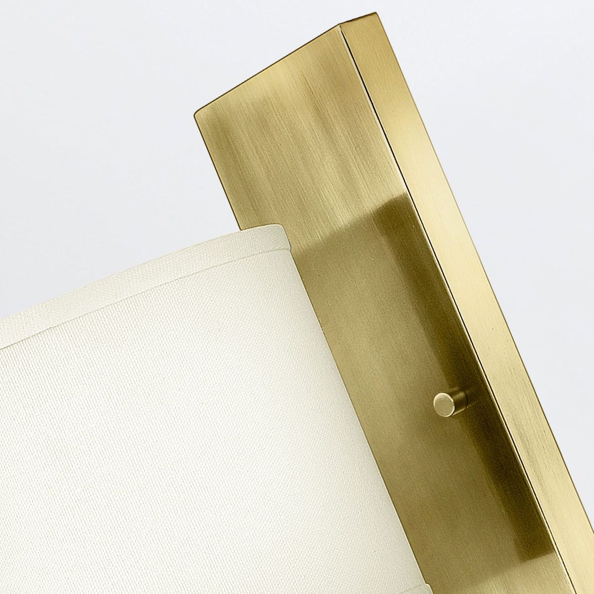 Hampton Brass Single Wall Light