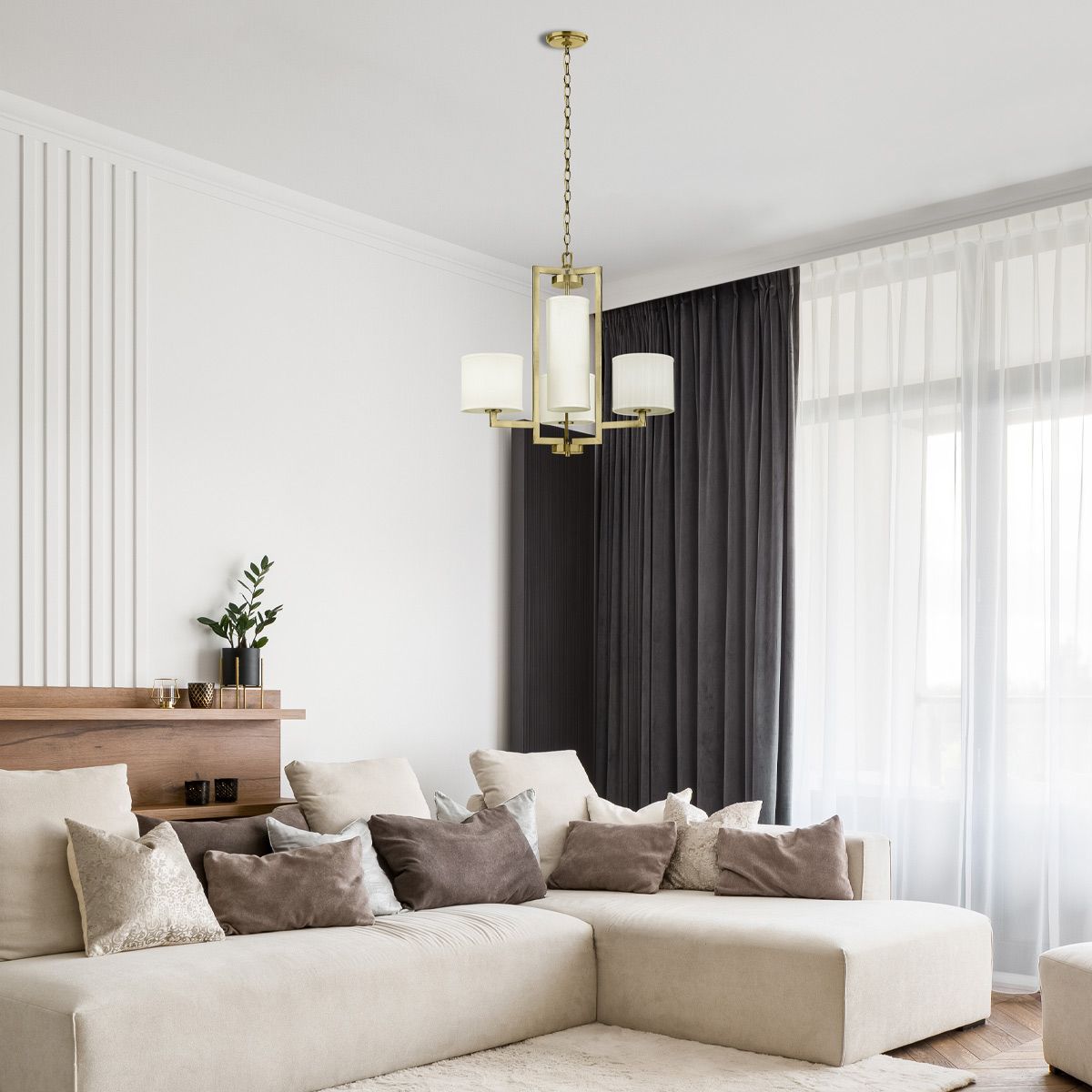 Hampton Brass 4 Light Chandelier