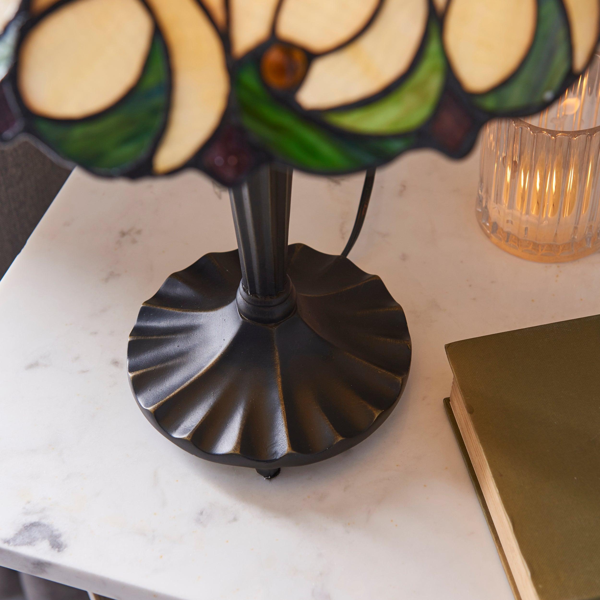 jamelia medium tiffany lamp Bedroom Lighting lit image