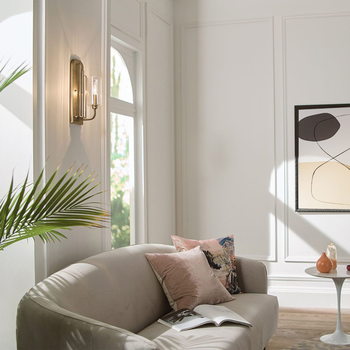 Kimrose 1 Light Brass Wall Light