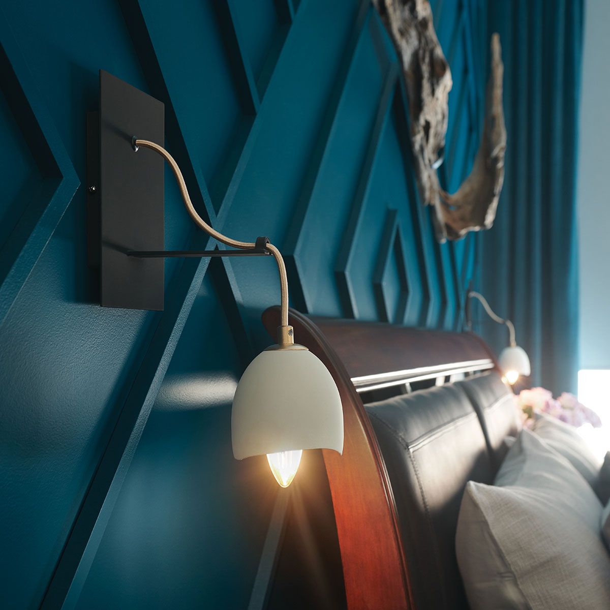 Nula 1 Light Gold Modern Wall Light