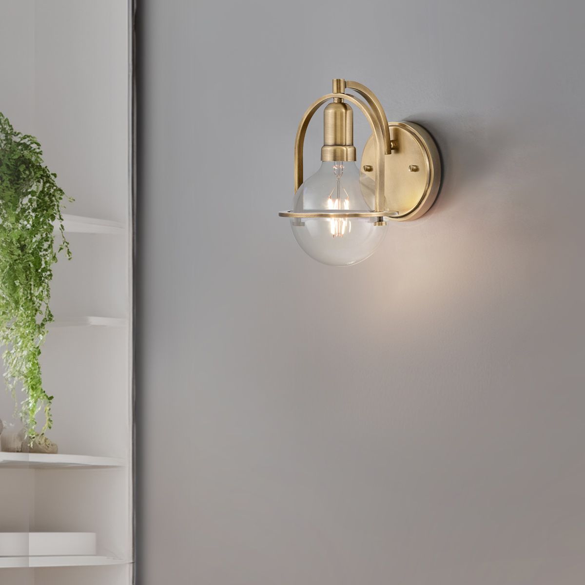Somerset 1 Light Brass/Clear Wall Light