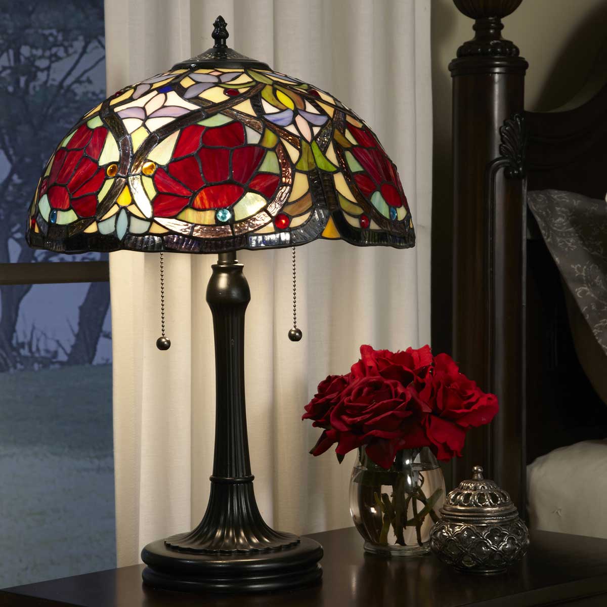 Quoizel Tiffany Larissa Large Table Lamp