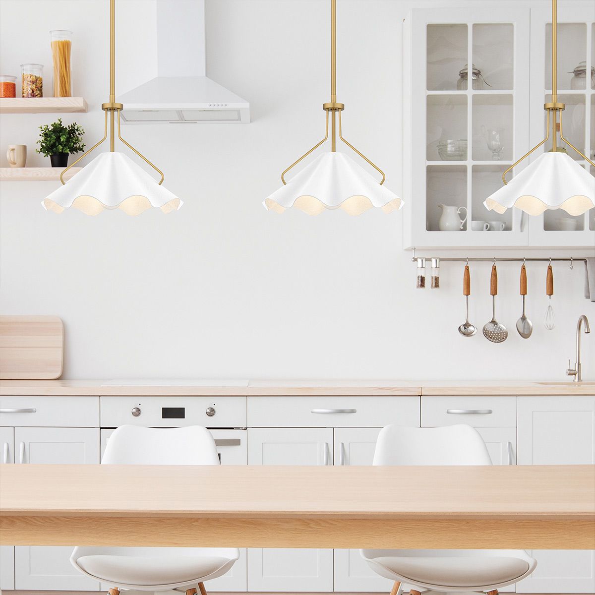 Quoizel Mejia Brass Ceiling Pendant Light