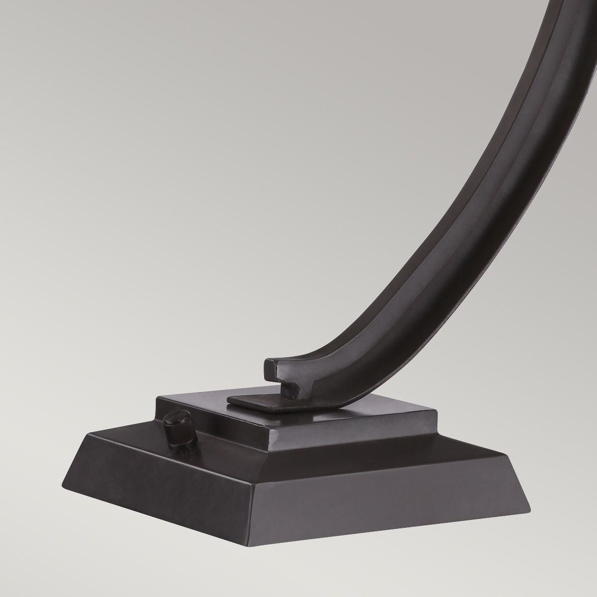 Pomeroy Tiffany Table Lamp