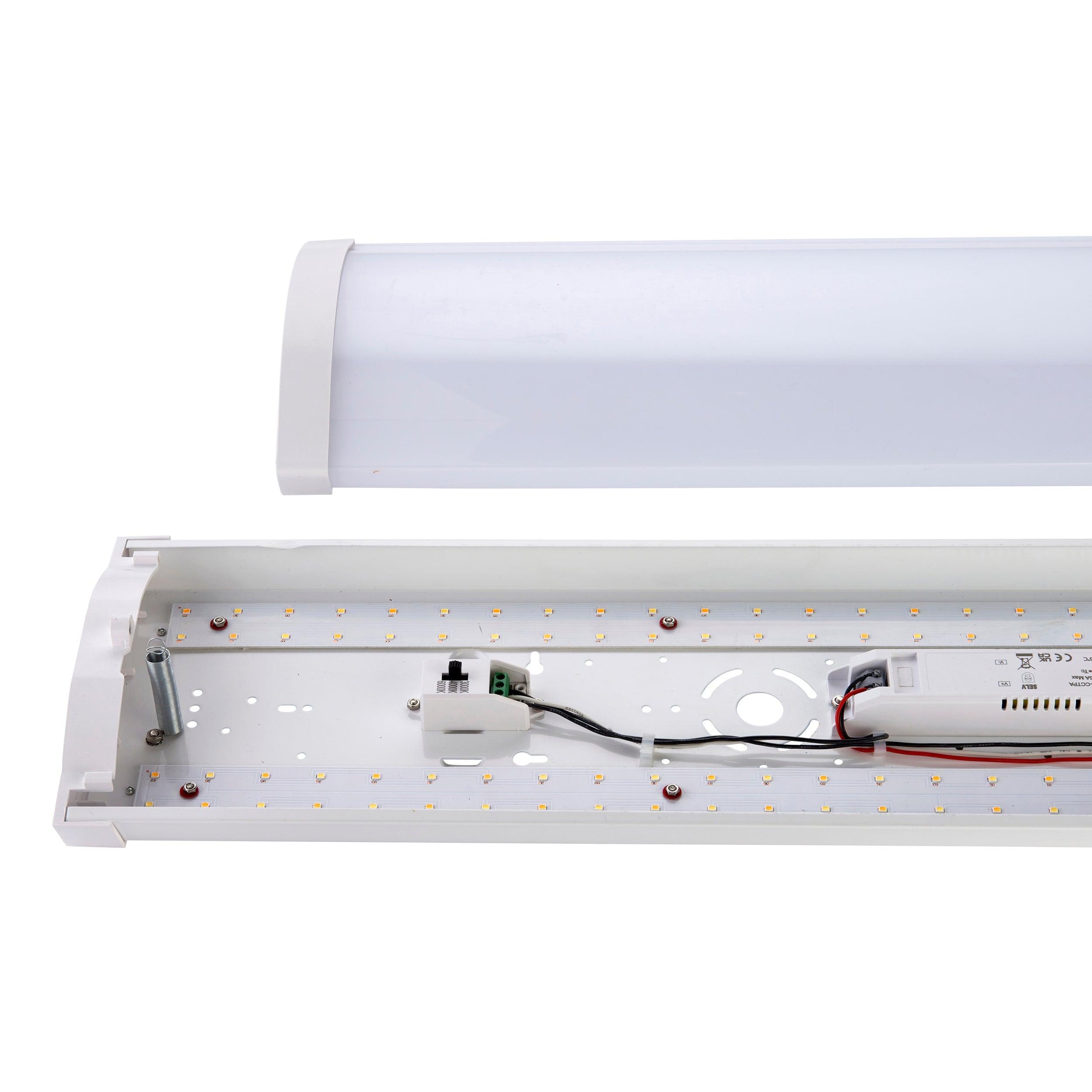 dualled 5ft led batten light 58w by saxby lighting, close up image 247