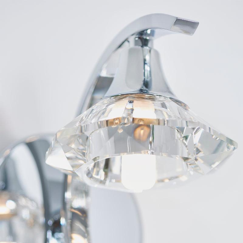 Traditional Wall Lights - Langella chrome Finish Wall Light LANGELLA-1WBCH close up crystal