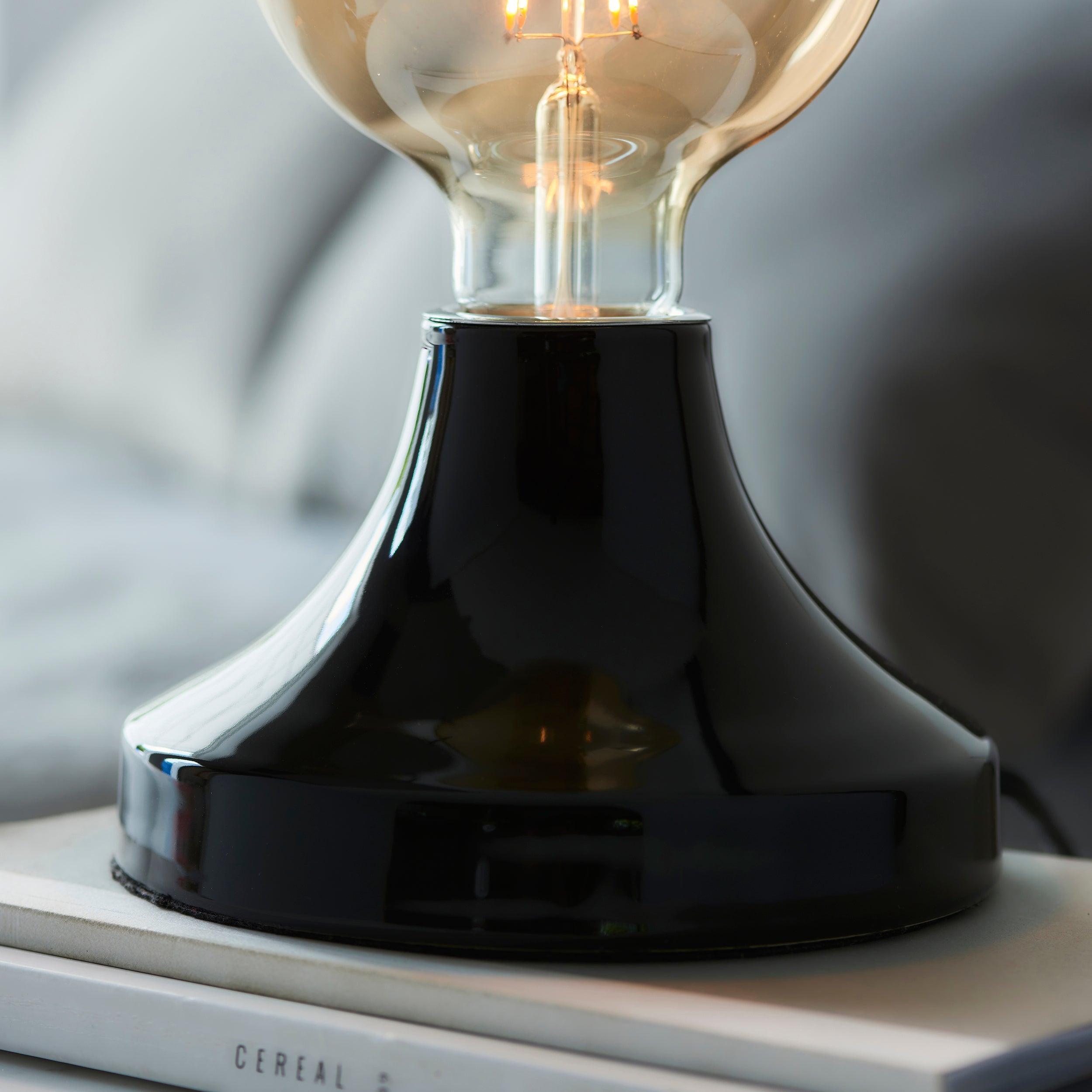 Maida Modern Black Ceramic Table Lamp base close up