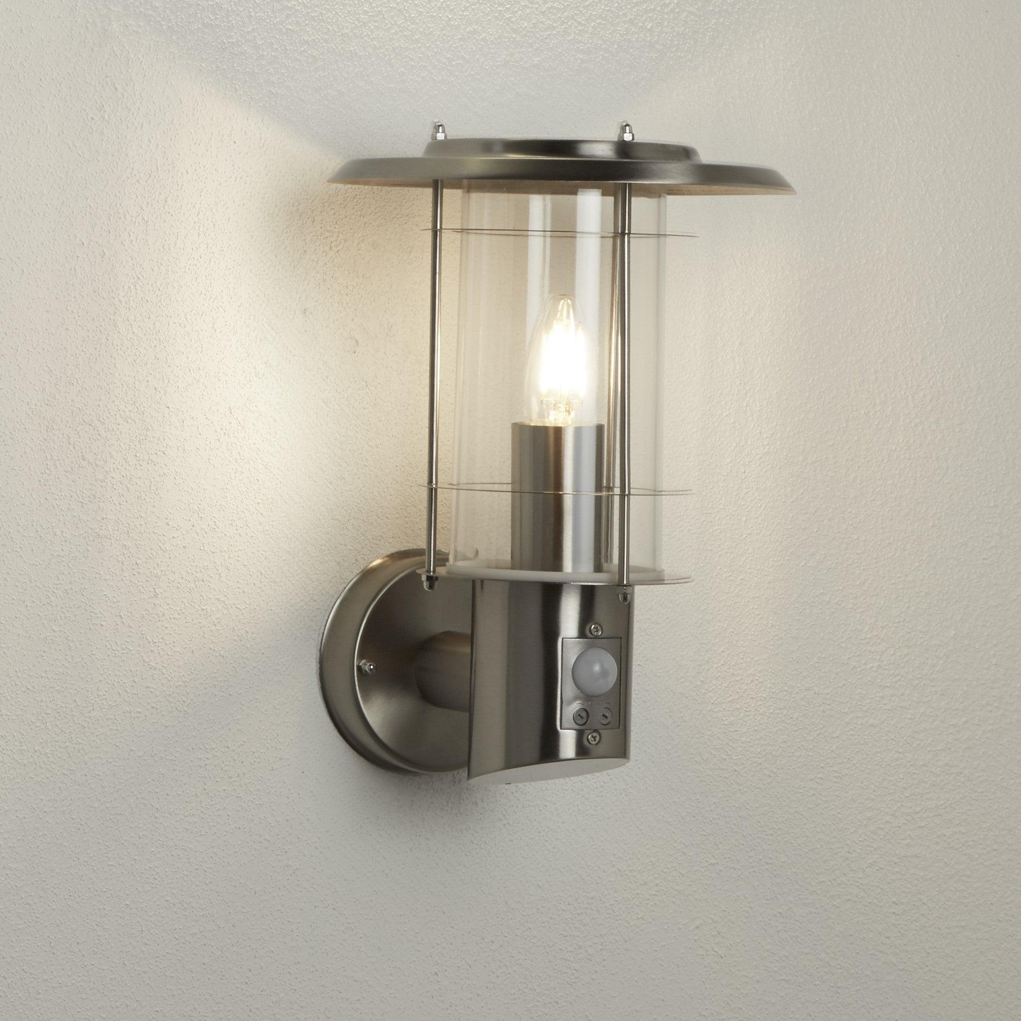 stainless steel outdoor pir wall light 6211 by searchlighting lighting, living room image