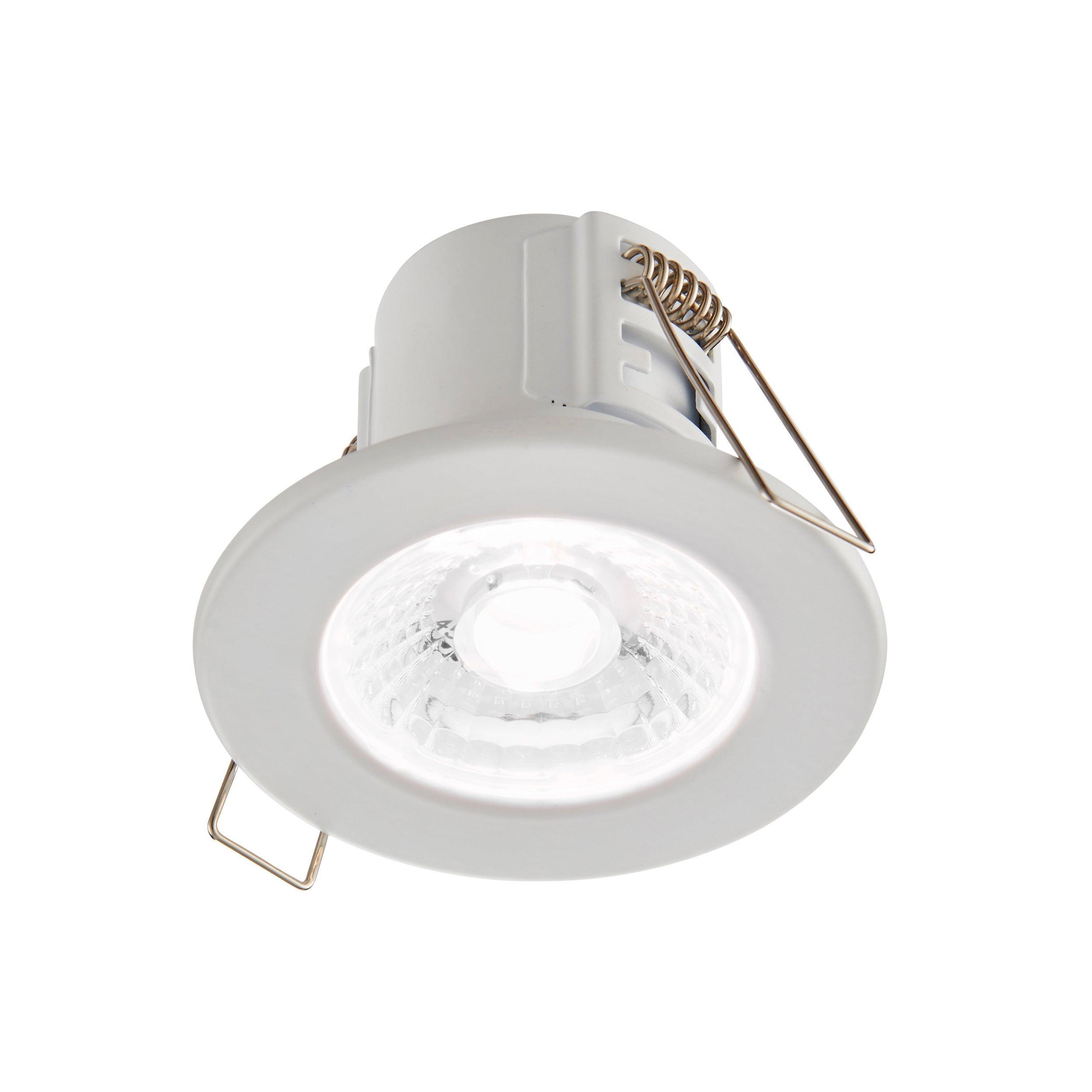 shieldeco 500 cool white recessed ceiling light ip65 4w by saxby lighting, close up image 373