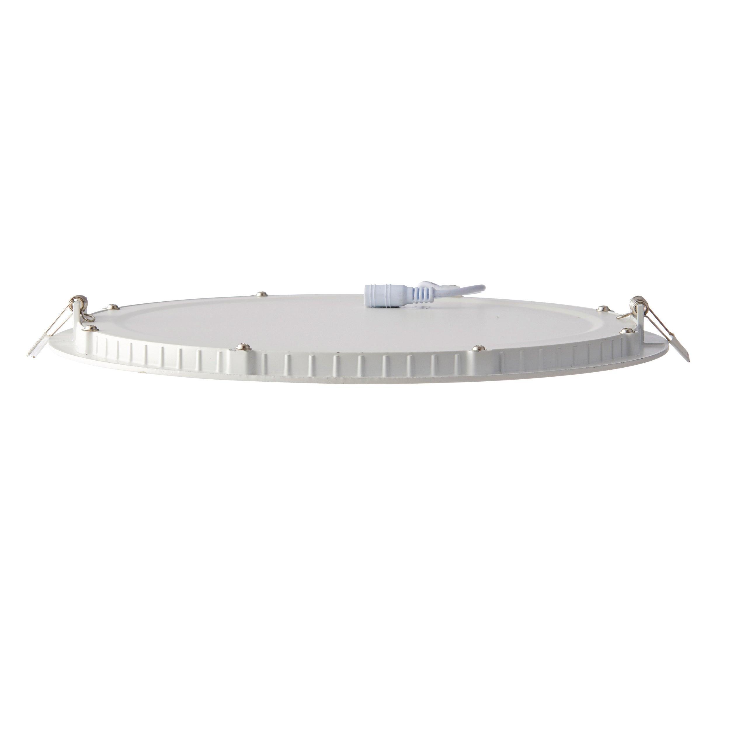 siriodisc cool white led recessed light ip44 24w by saxby lighting, close up image 307