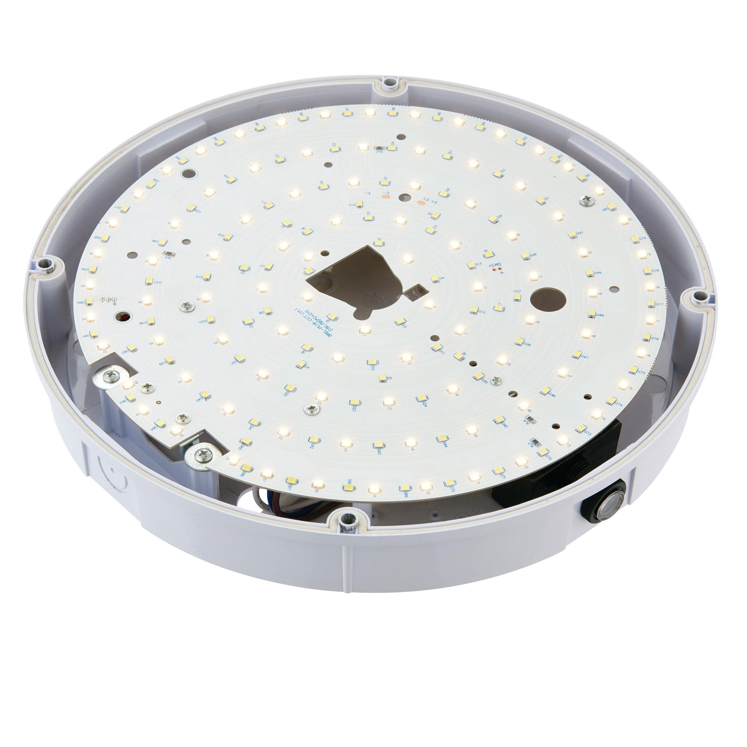 forca cct led bulkhead with daylight sensor ip65 18w by saxby lighting, close up image 108