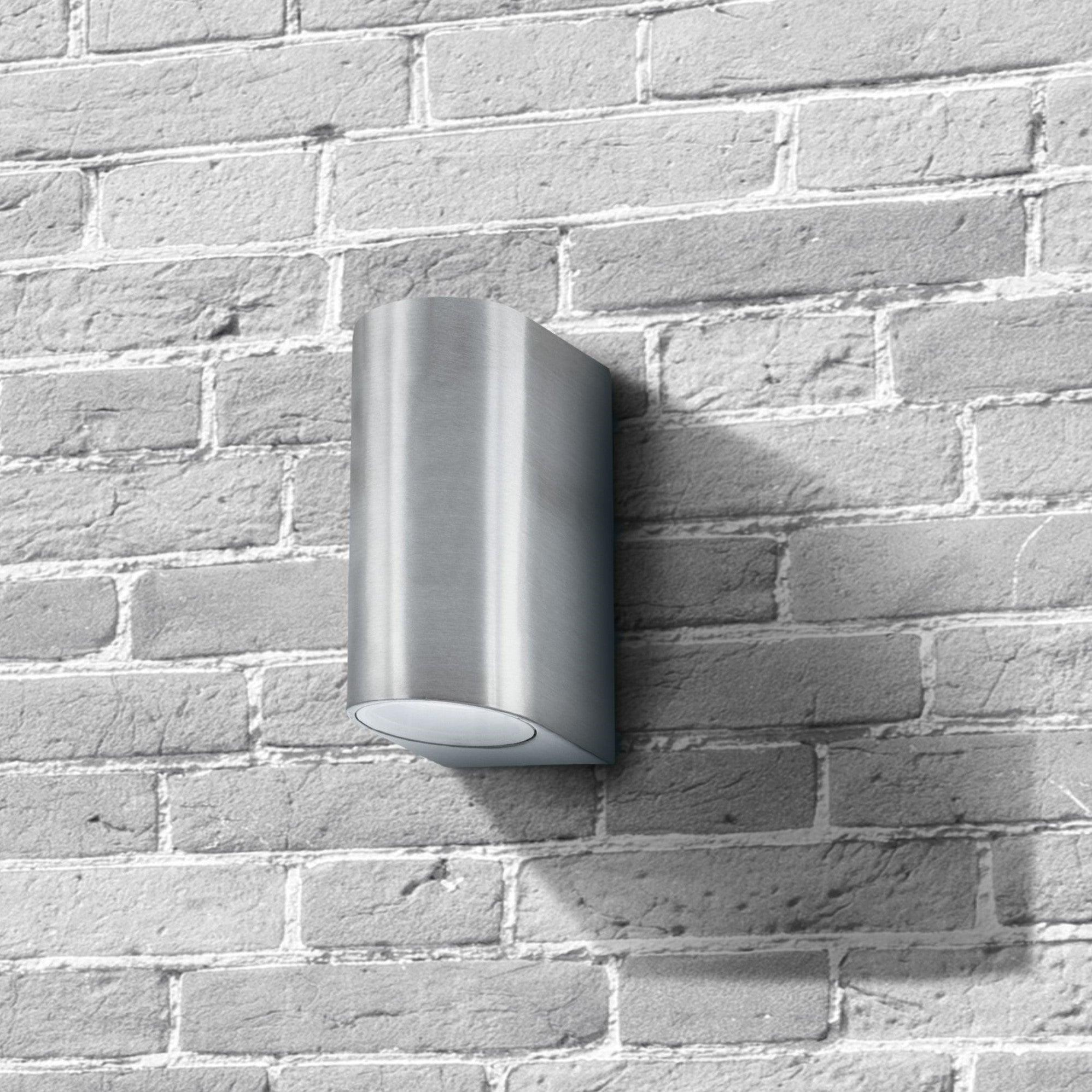 led outdoor porch silver up down wall light by searchlighting lighting, living room image