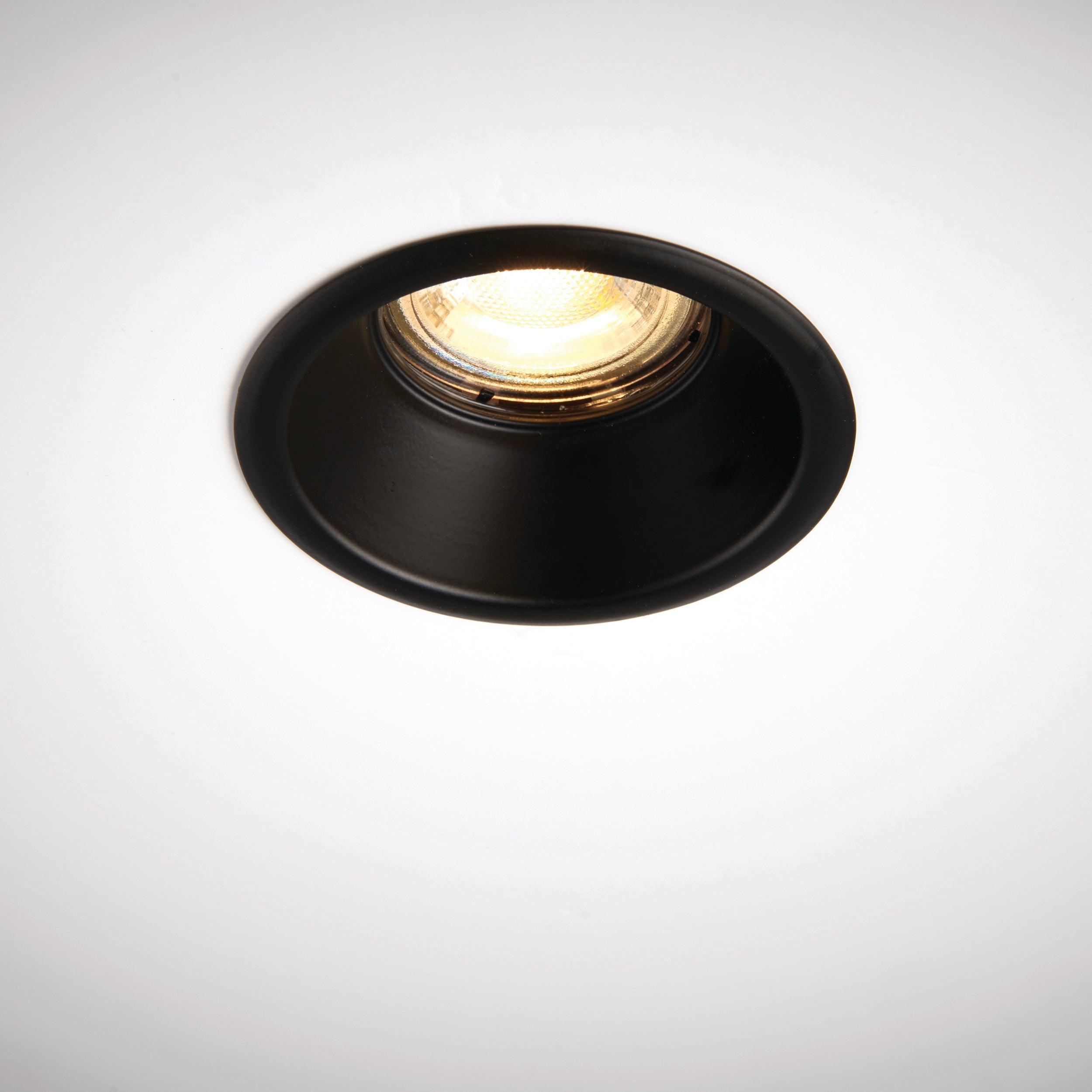 speculo black anti glare recessed ceiling light ip65 50w by saxby lighting, close up image 107