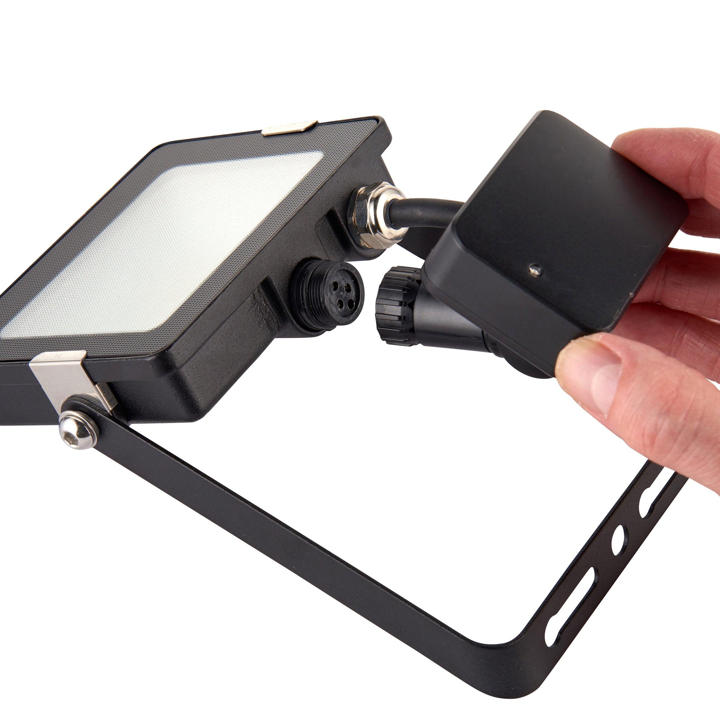 salde photocell sensor ip65 by saxby lighting, close up image 135