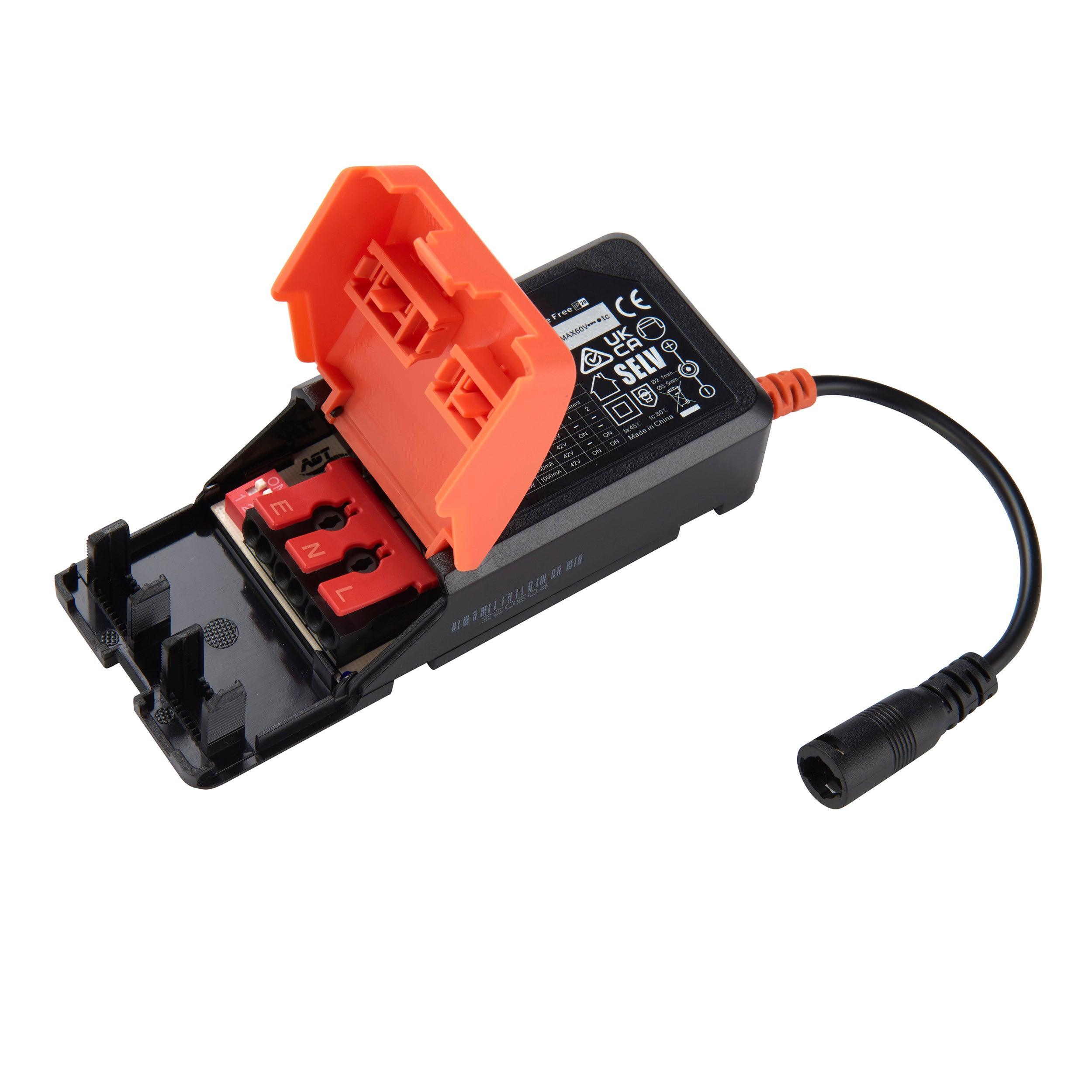 led driver constant current 25 30 35 40w selectableby Saxby Lighting, close up image