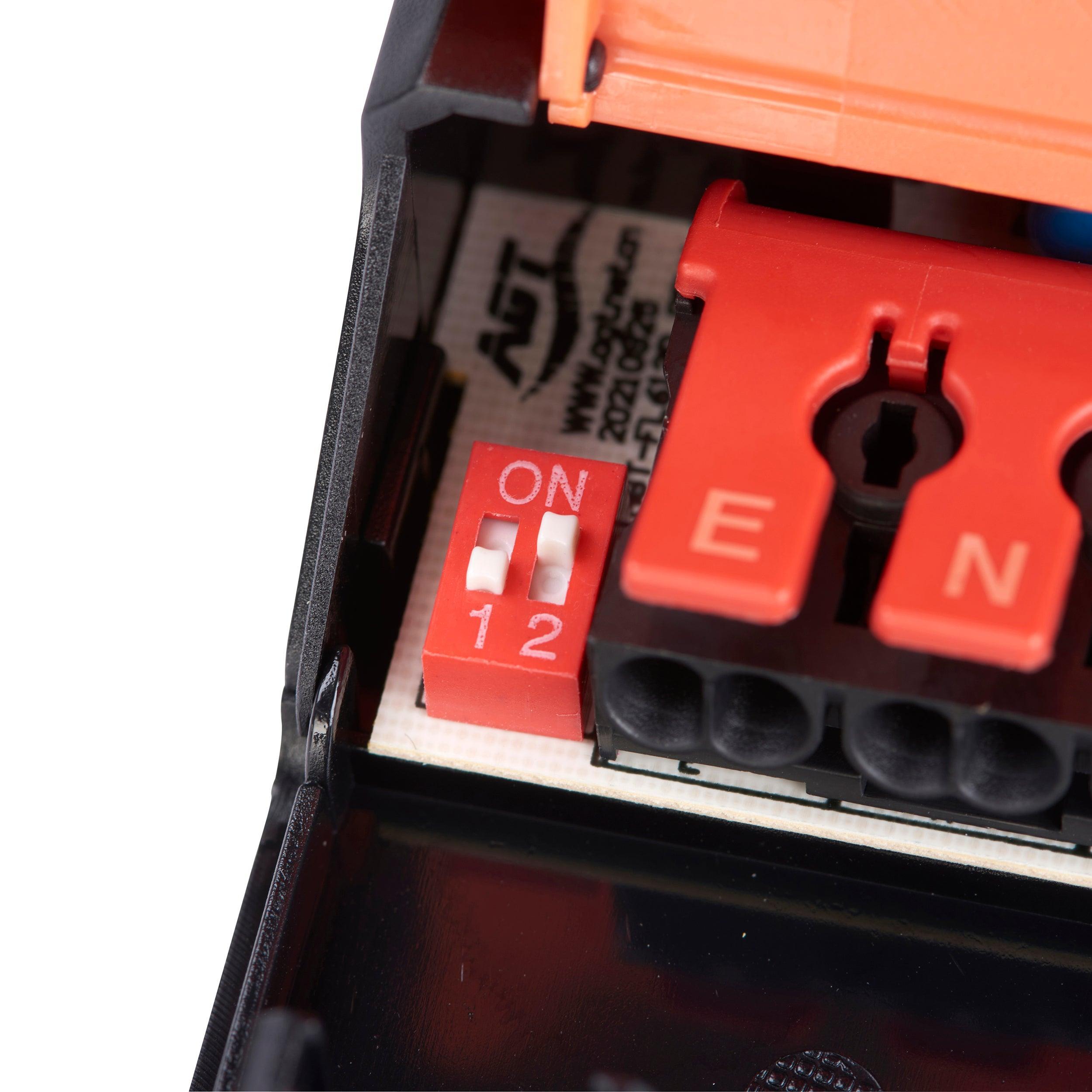 led driver constant current 25 30 35 40w selectable by saxby lighting, close up image 388