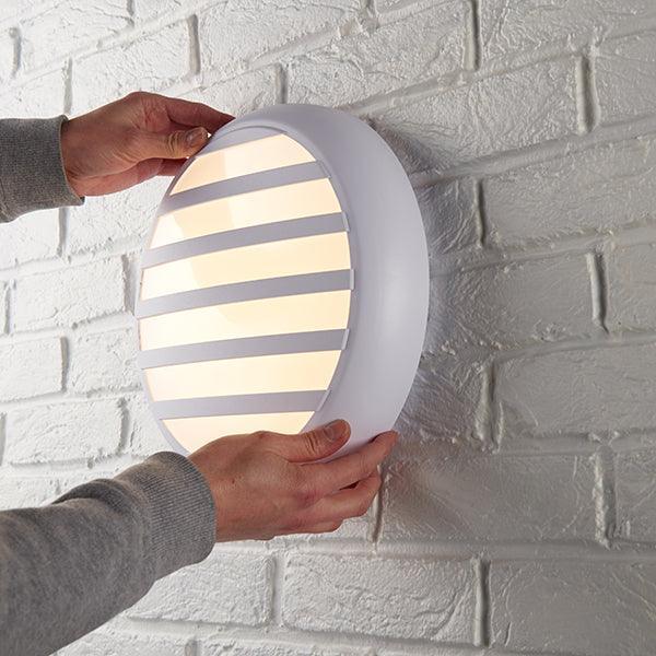 saxby hero white grill bezel by saxby lighting, close up image 140