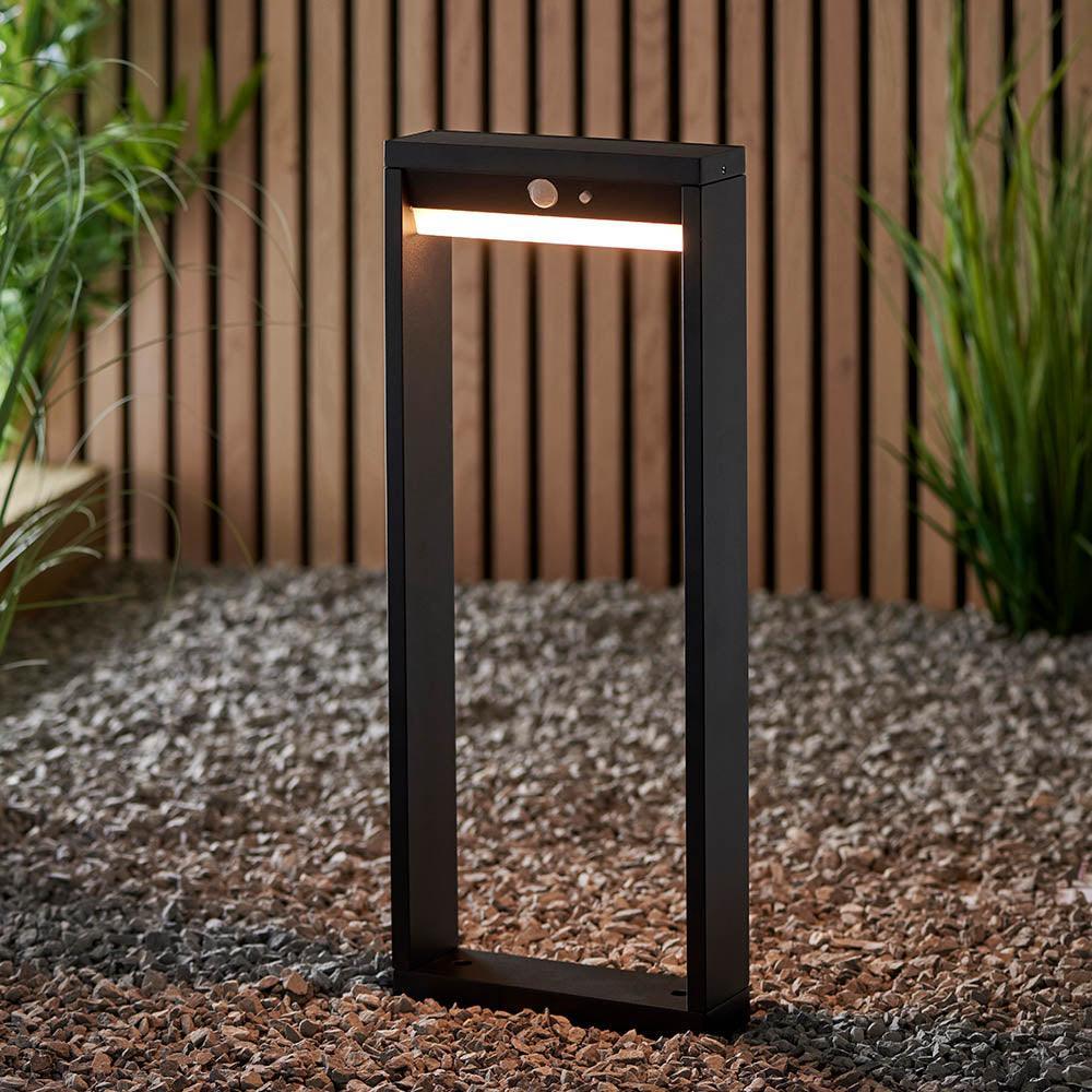 dannah 1 light outdoor lamppost by Endon Lighting Kitchen Lights CLose Up