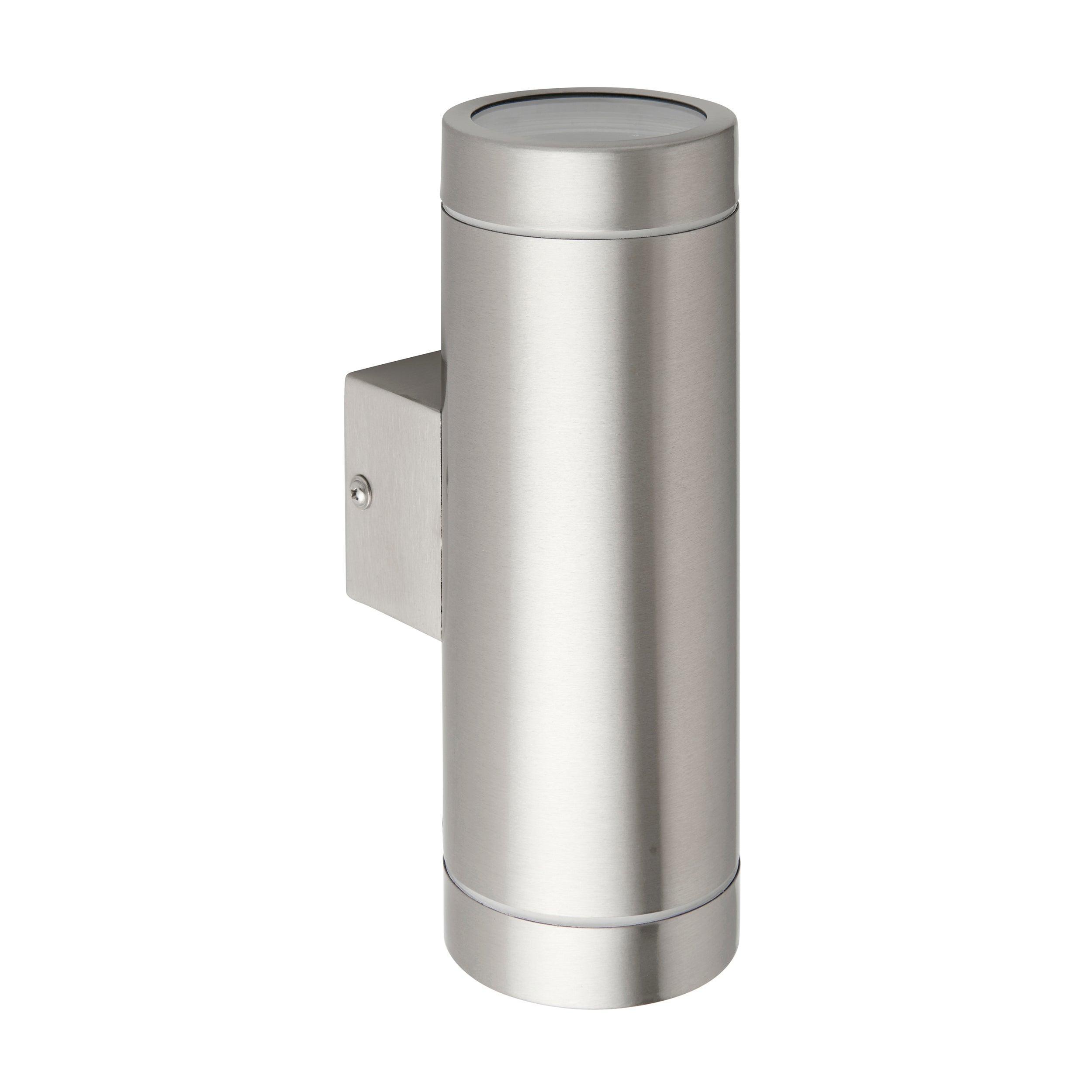 palin stainless steel xl outdoor wall light ip44 7w by saxby lighting, close up image 149