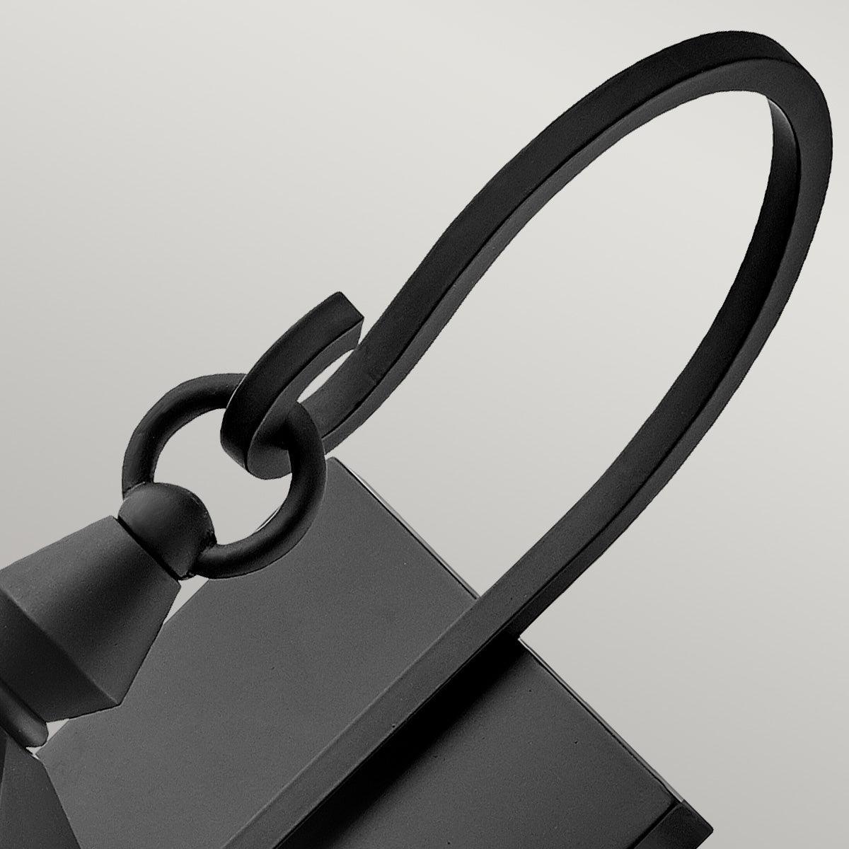 hinkley huntersfield 3 light large outdoor wall lantern Detailed Close Up