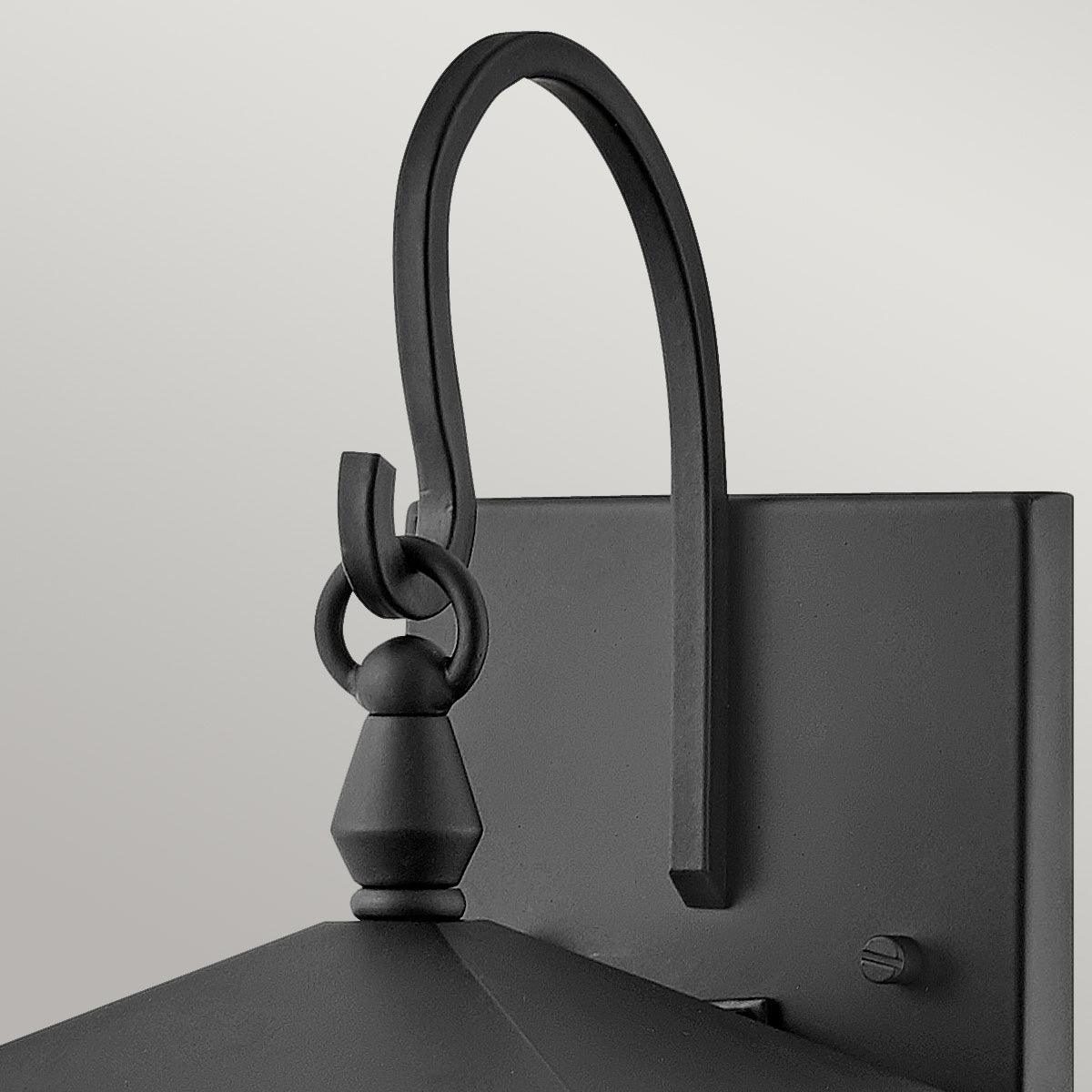 hinkley huntersfield 1 light small outdoor wall lantern Detailed Close Up